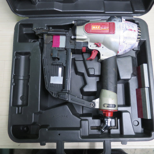 [送料無料] ☆MAX マックス 常圧 エア ネイラ 釘打機 TA-557F/957Tフロア エアー ツール 工具 釘打ち機 ジャンク品☆
