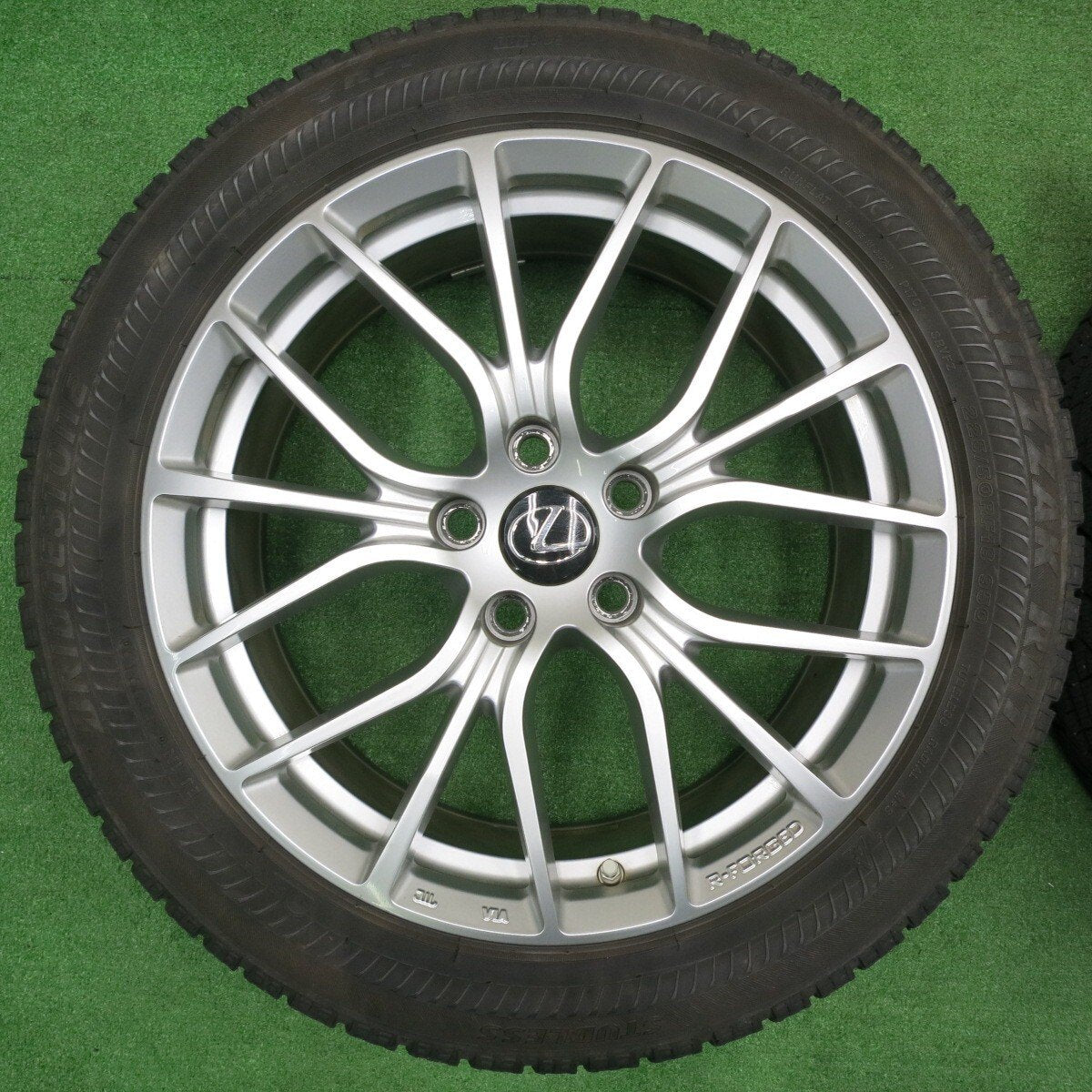 4本価格★レクサス等 阿部商会 LaStrada LEVIS 225/50R18 スタッドレス ブリヂストン ブリザック RFT PCD114.3/5H★4111406NJス