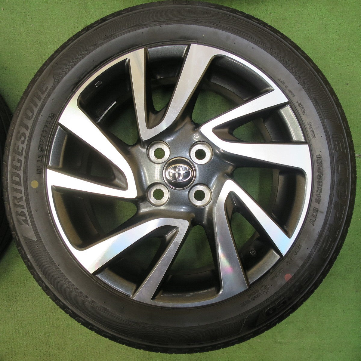 バリ溝！23年！キレイ！9分★トヨタ アクア Z グレード 純正 195/55R16 ブリヂストン エコピア EP150 16インチ PCD100/4H★5053001TTノ
