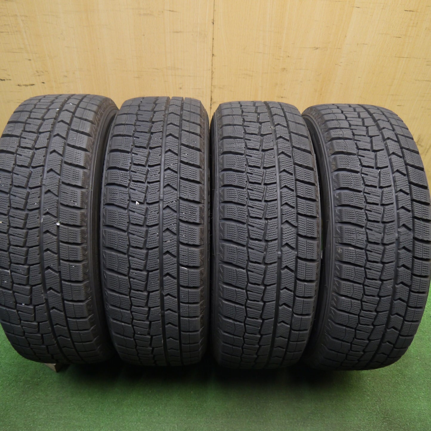 [送料無料] バリ溝！23年！キレイ！9分★MINI ミニ 等 KELLENERS Sport 195/55R16 スタッドレス ダンロップ ウインターマックス WM02 ケレナーズ スポーツ PCD112/5H★5033110Hス