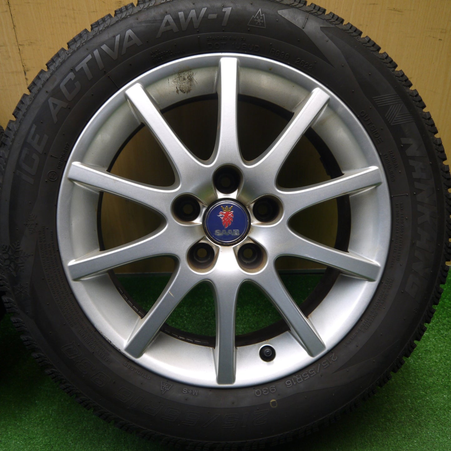 バリ溝！22年！9.5分★SAAB サーブ 9-3 純正 215/55R16 スタッドレス ナンカン アイス アクティバ AW-1 16インチ PCD110/5H★5122208Hス