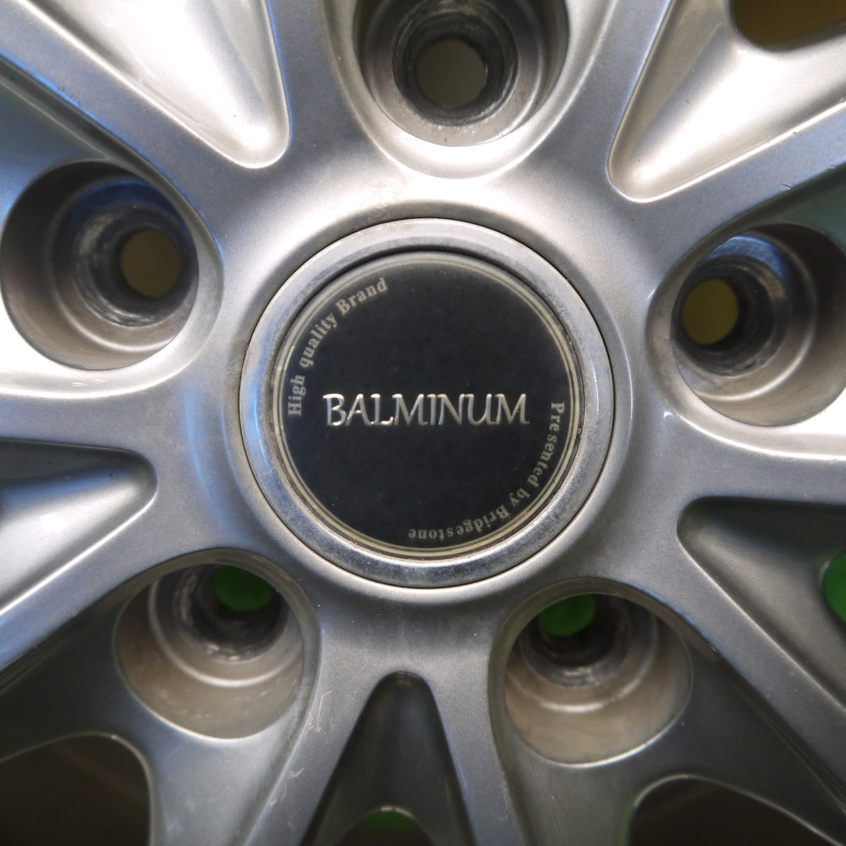 バリ溝！23年！キレイ！9.5分◎スタッドレス 205/60R16 ダンロップ ウインターマックス WM02 BALMINUM TR10 バルミナ 16インチ PCD114.3/5H◎6090206Hス