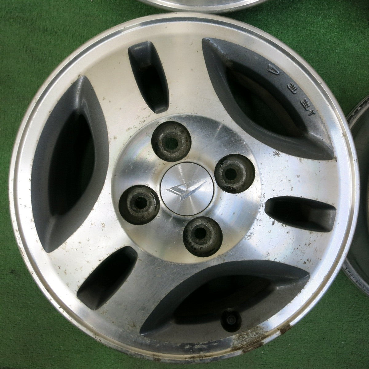 4本価格★ダイハツ ムーヴ 純正 ホイール 13インチ 13×4.50B PCD100/4H★4080706SYホ