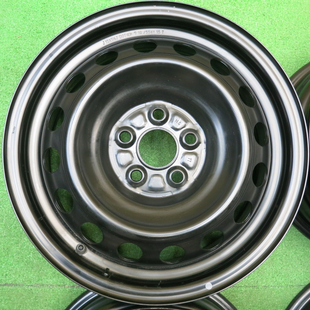 新車外し★トヨタ シエンタ 純正 スチール ホイール 15インチ 15×5.5J PCD100/5H★5112506HAホ