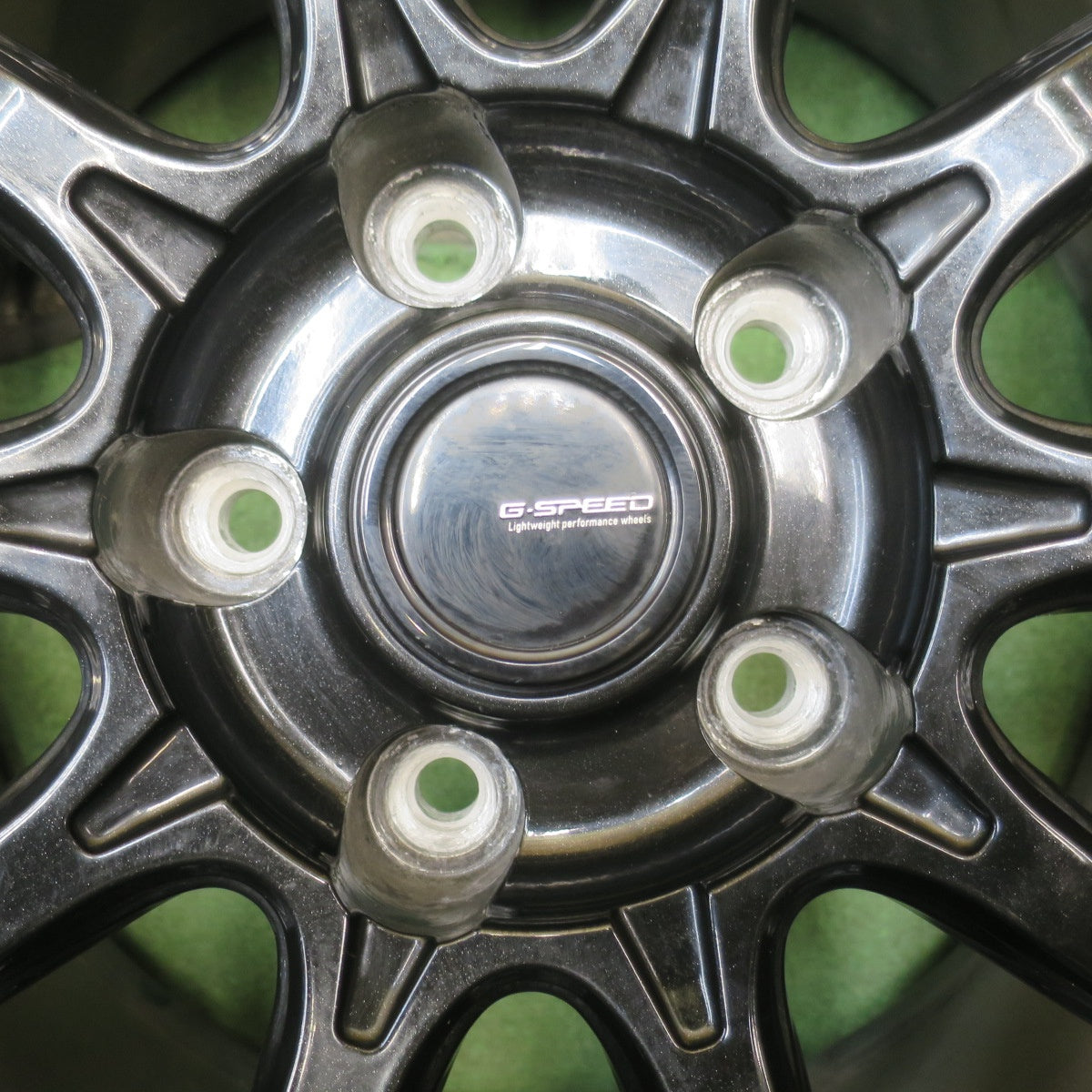バリ溝！キレイ！9.5分◎スタッドレス 215/60R16 ハンコック ウインター アイセプト IZ 2A G-SPEED Gスピード 16インチ PCD114.3/5H◎6072405NJス