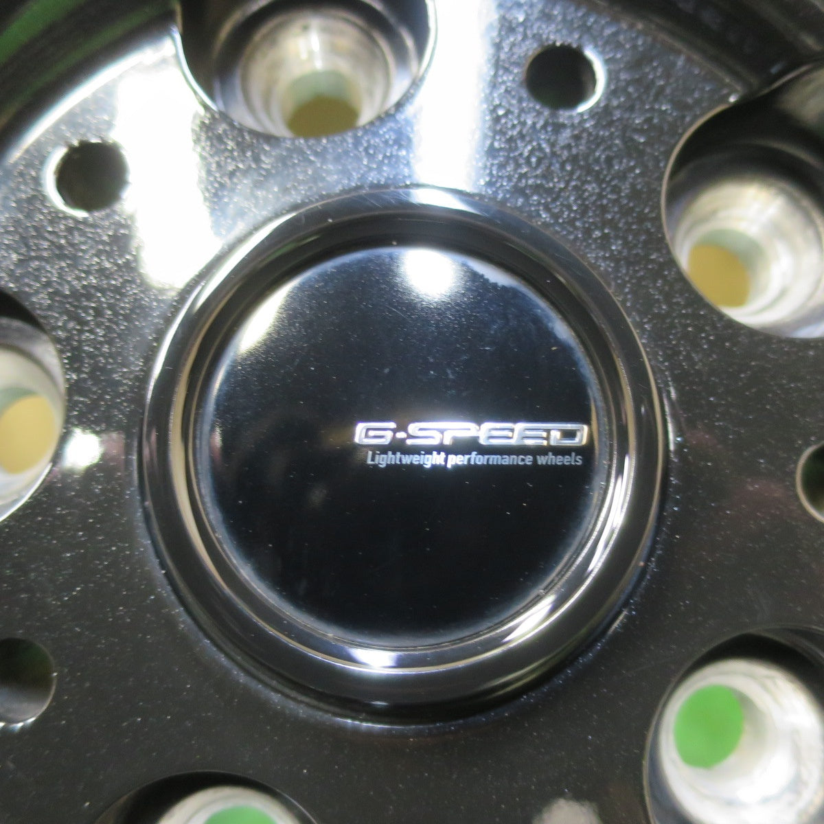 バリ溝！23年！キレイ！9.5分以上★スタッドレス 185/65R15 グッドイヤー アイスナビ7 G-SPEED Gスピード 15インチ PCD114.3/5H★5062908イス