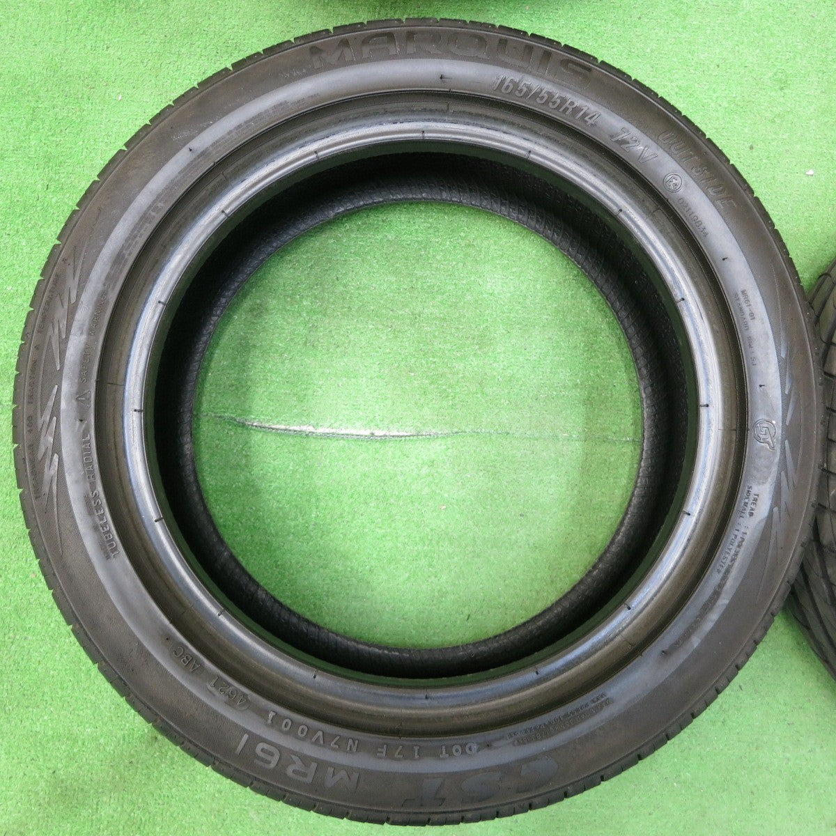 *送料無料* バリ溝！21年！9.5分★軽サイズ 165/55R14 マーキス CST MR61 タイヤ 14インチ ライフ ゼスト パレット ラパン アルト等★4052802イノタ