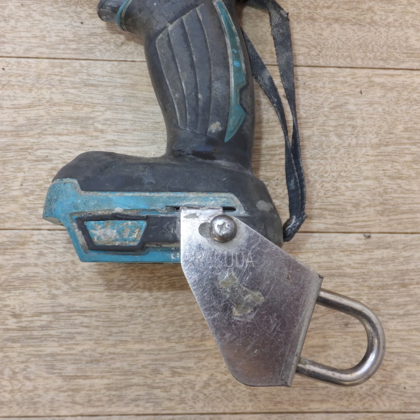 [送料無料] 現状品★マキタ makita 充電式インパクトレンチ TW281D 18V 本体のみ★
