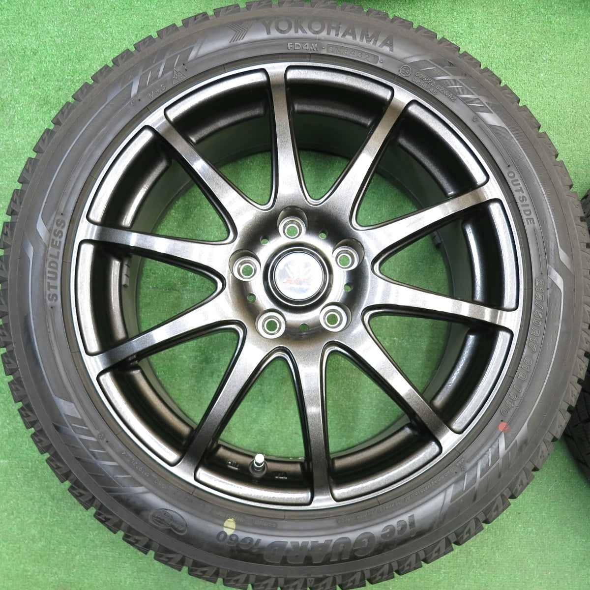ほぼ未使用！21年！キレイ★LOXARNY SPORT BADX 215/50R17 スタッドレス ヨコハマ アイスガード iG60 ロクサーニ スポーツ 17インチ PCD114.3/5H★5121103HAス