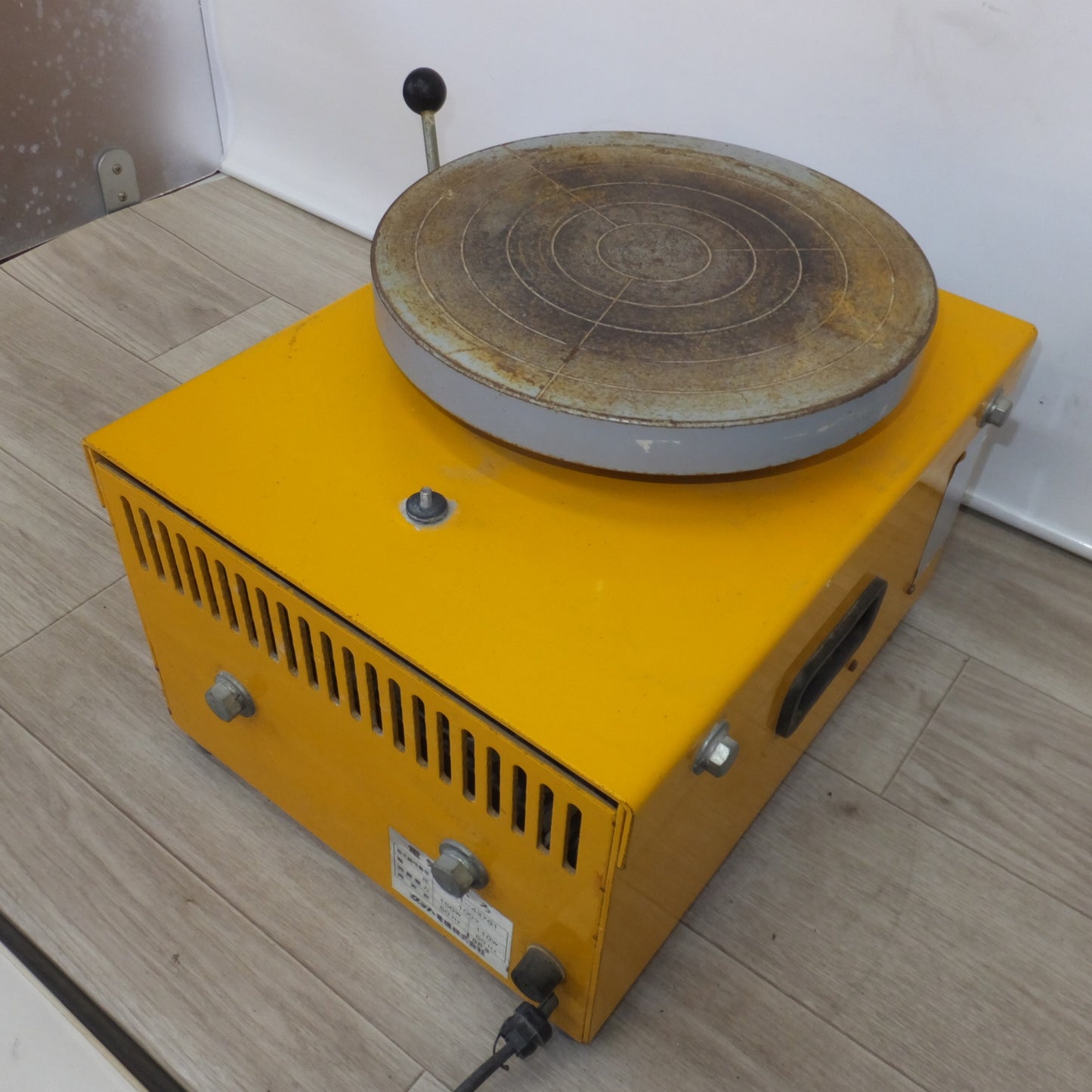 [送料無料] 岐阜発★グット電機 卓上電動ろくろ RakuRaku696 らくらく2型 電気ろくろ　100V 50Hz 60Hz★