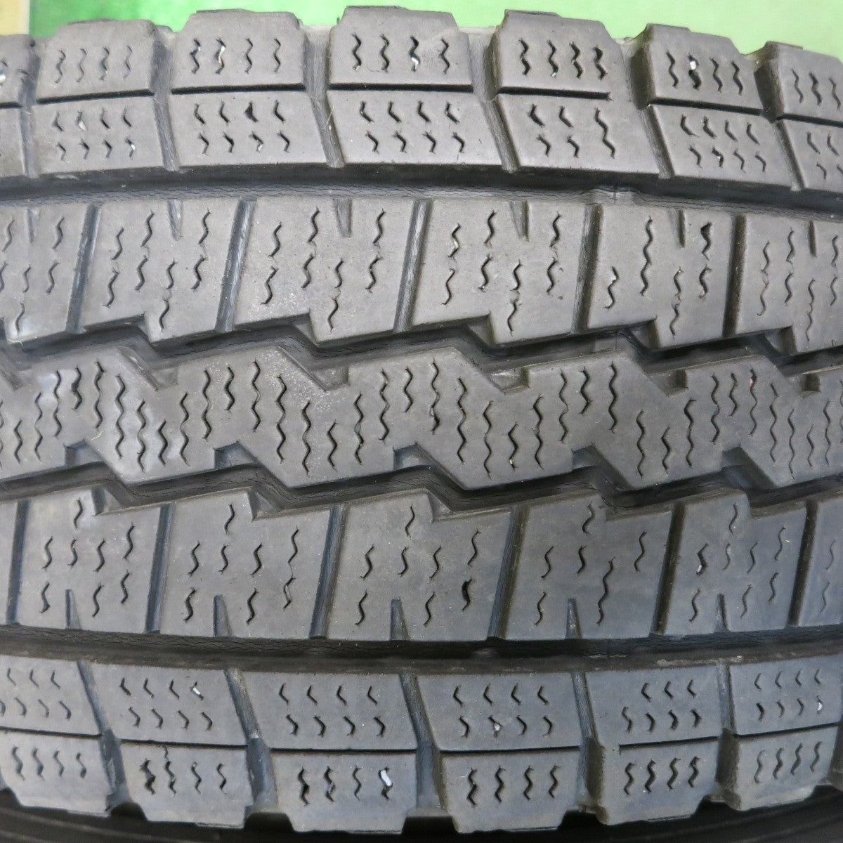 バリ溝！8.5分◎トヨタ プロボックス サクシード 等 純正 スチール 165R13 6PR スタッドレス ダンロップ ウインターマックス SV01 13インチ PCD100/4H◎6073008HAス