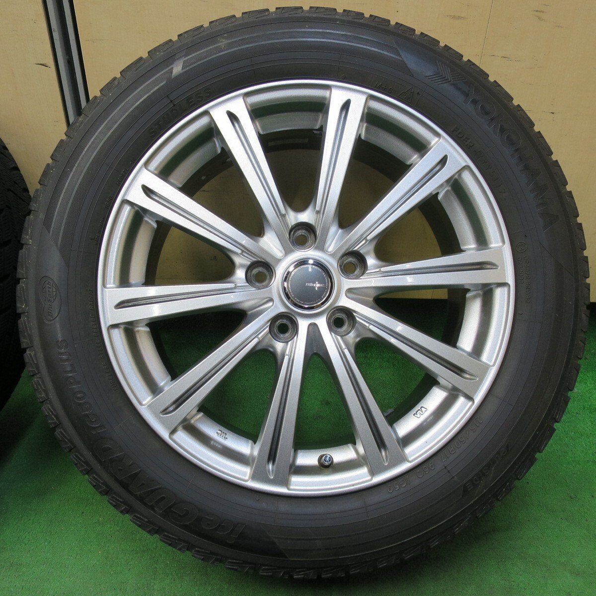 キレイ★スタッドレス 215/60R17 ヨコハマ アイスガード iG50 プラス MiLLOUS ミルアス 17インチ PCD114.3/5H★4102110イス