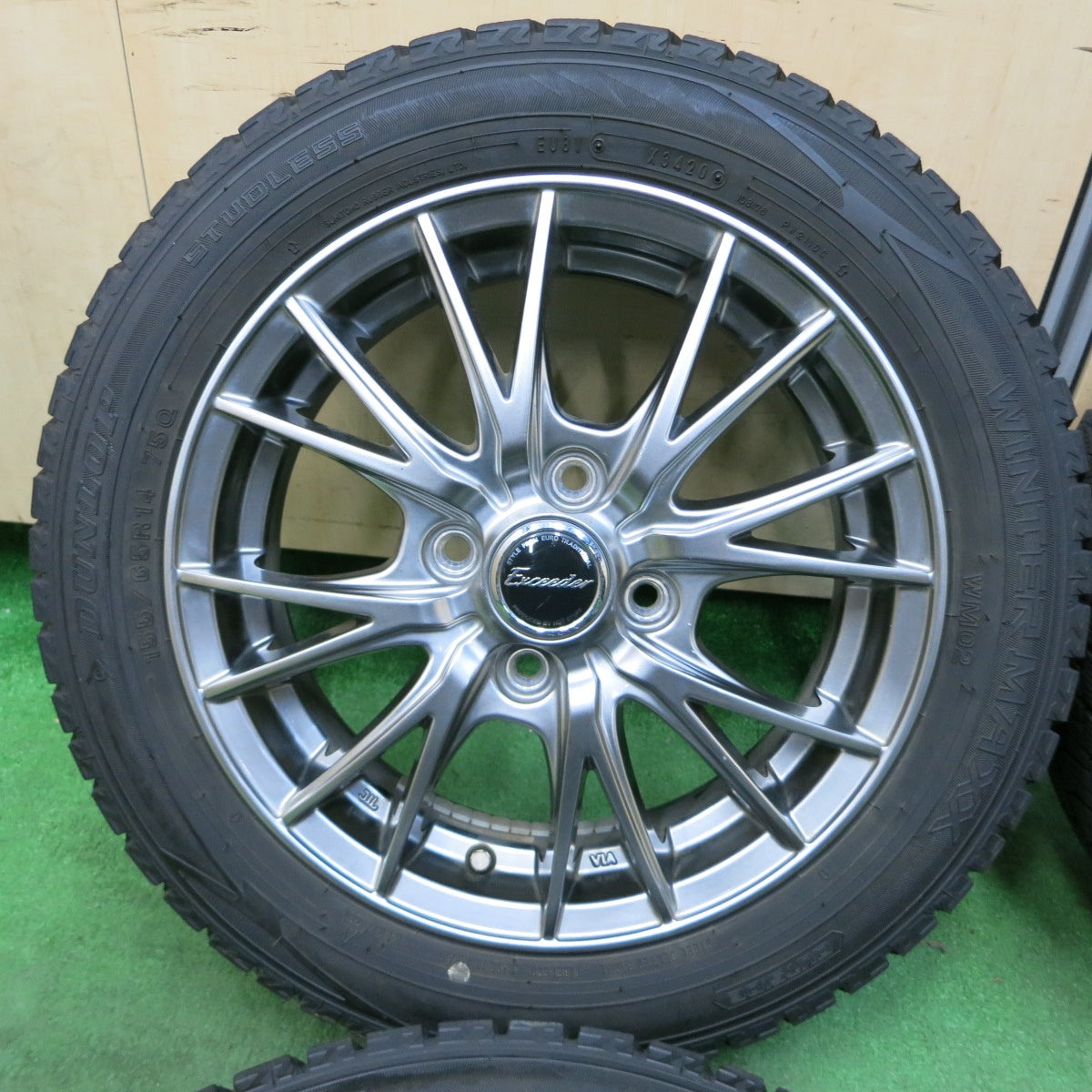 [送料無料] バリ溝！20年！キレイ！9.5分★スタッドレス 155/65R14 ダンロップ ウインターマックス WM02 Exceeder エクシーダー 14インチ PCD100/4H★4112110SYス