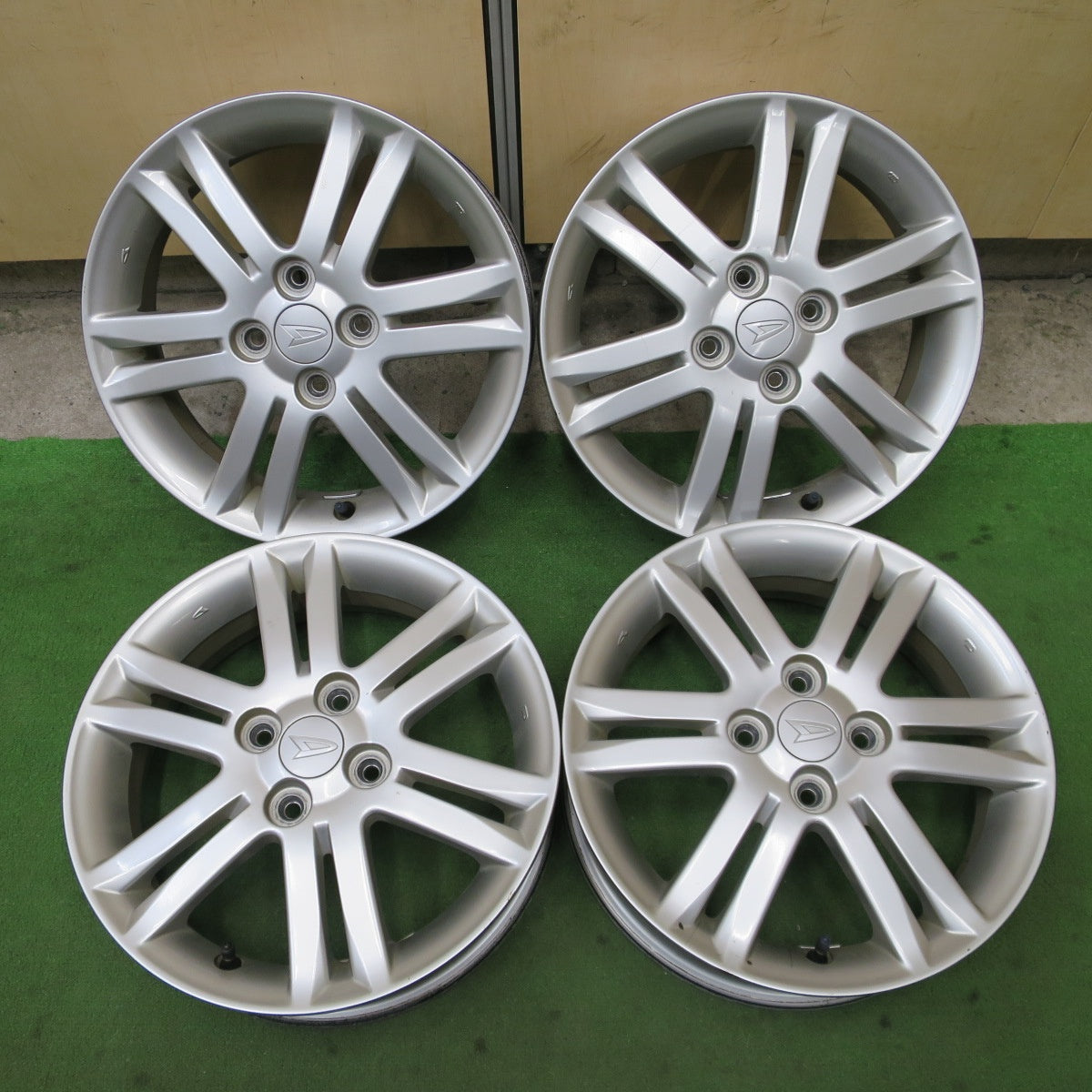 4本価格★ダイハツ タント ムーヴ 等 純正 ホイール 15インチ 15×4.5J PCD100/4H★6051001NGホ