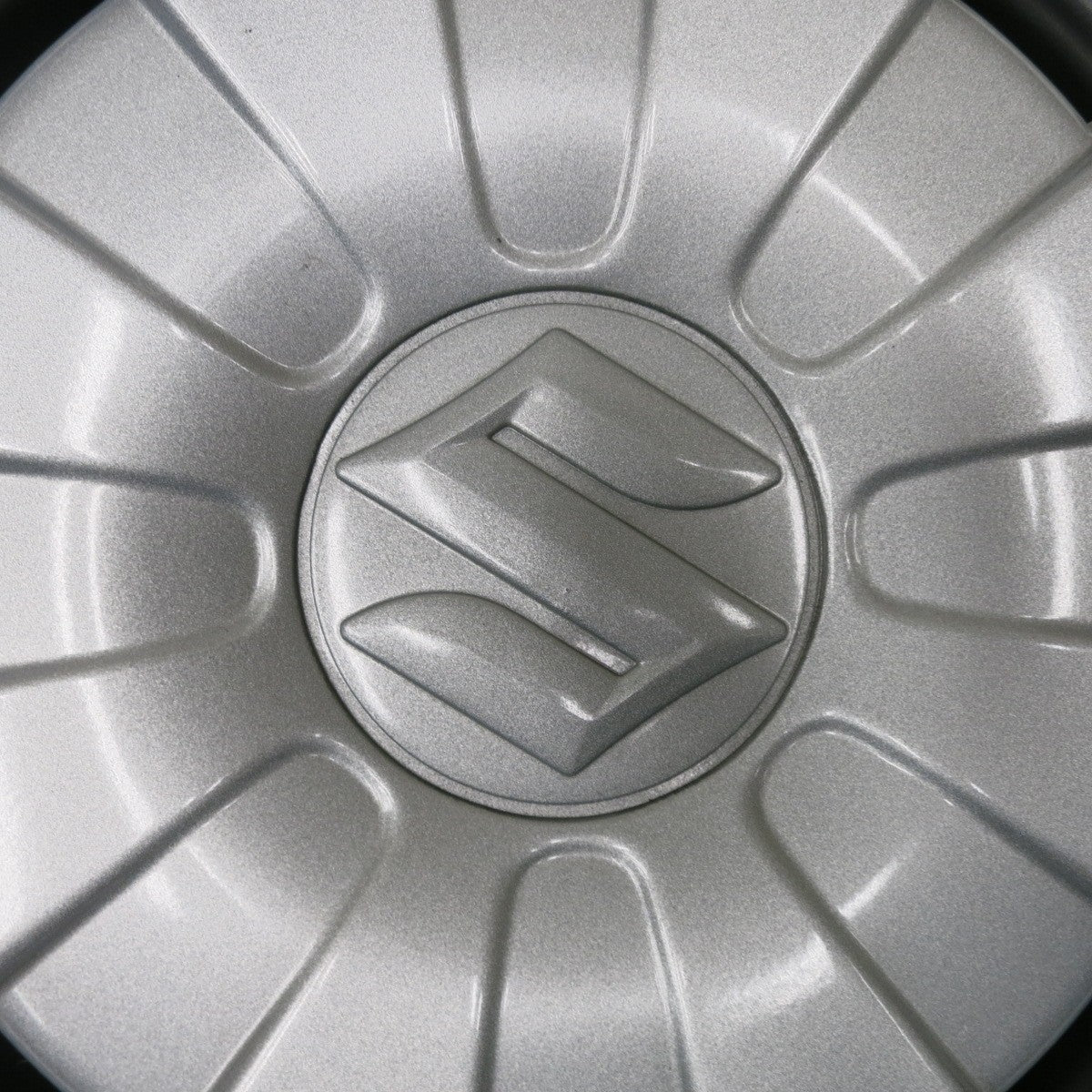 *送料無料* 未使用★スズキ ワゴンR 純正 スチール ホイール 14インチ 14×4.5J PCD100/4H★4062808NJホ