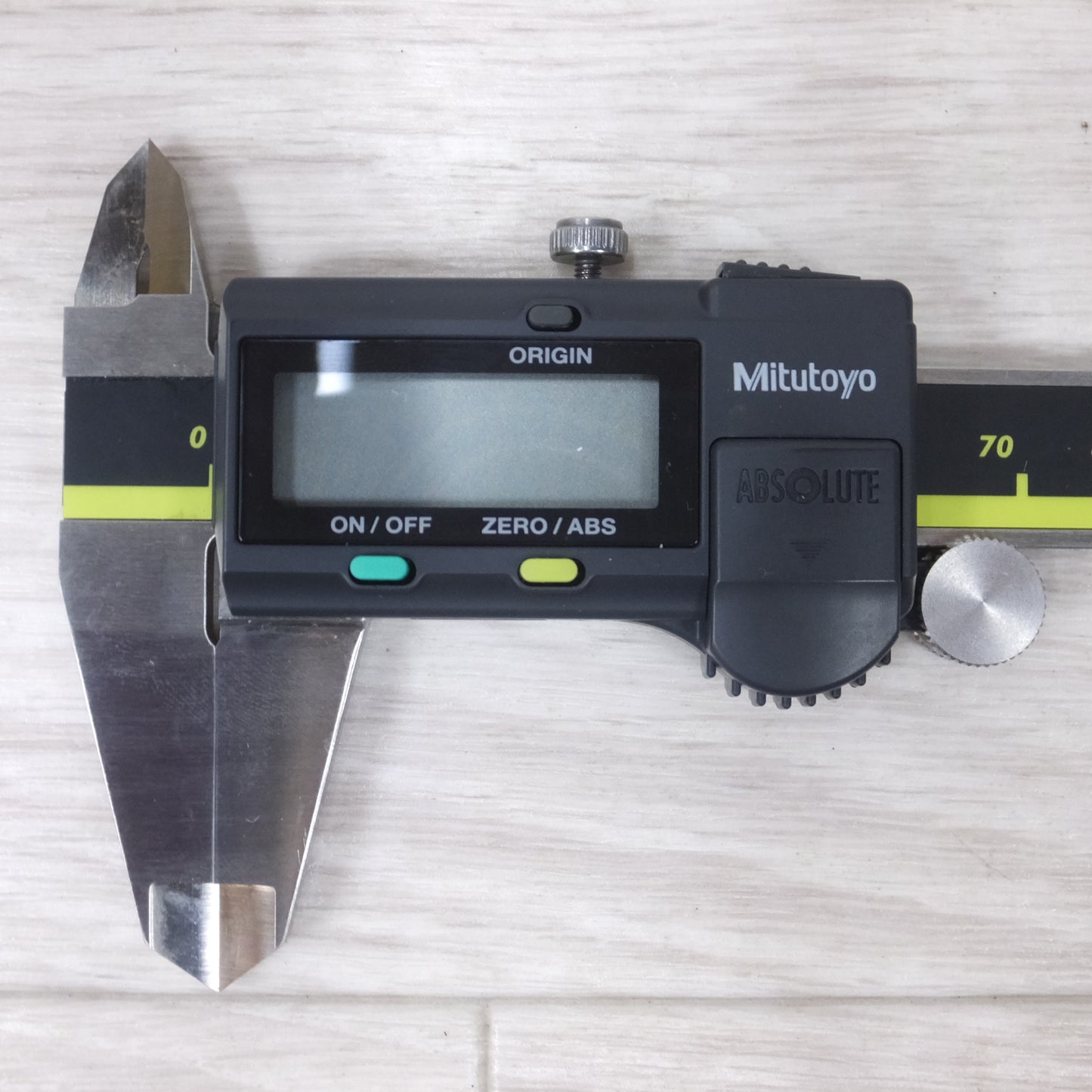 [送料無料] ◆ミツトヨ デジタル ノギス ABS デジマチック キャリパ CD-15AX 測定器 マイクロ◆