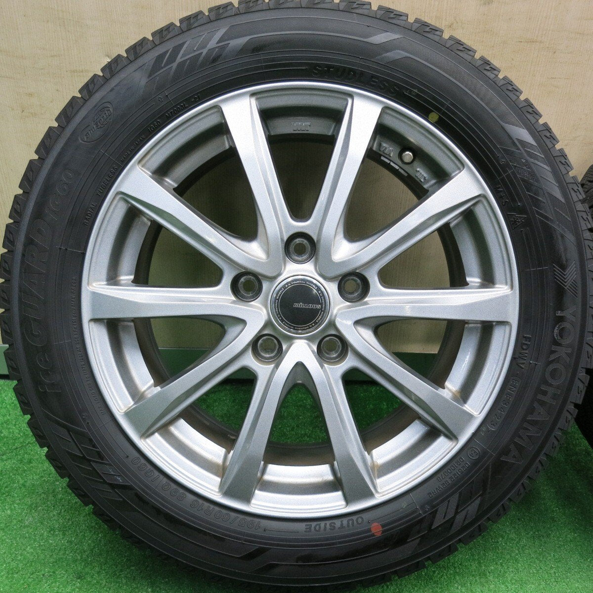 バリ溝！23年！キレイ！9.5分★スタッドレス 195/60R16 ヨコハマ アイスガード iG60 MiLLOUS ミルアス 16インチ PCD114.3/5H★4123105HAス