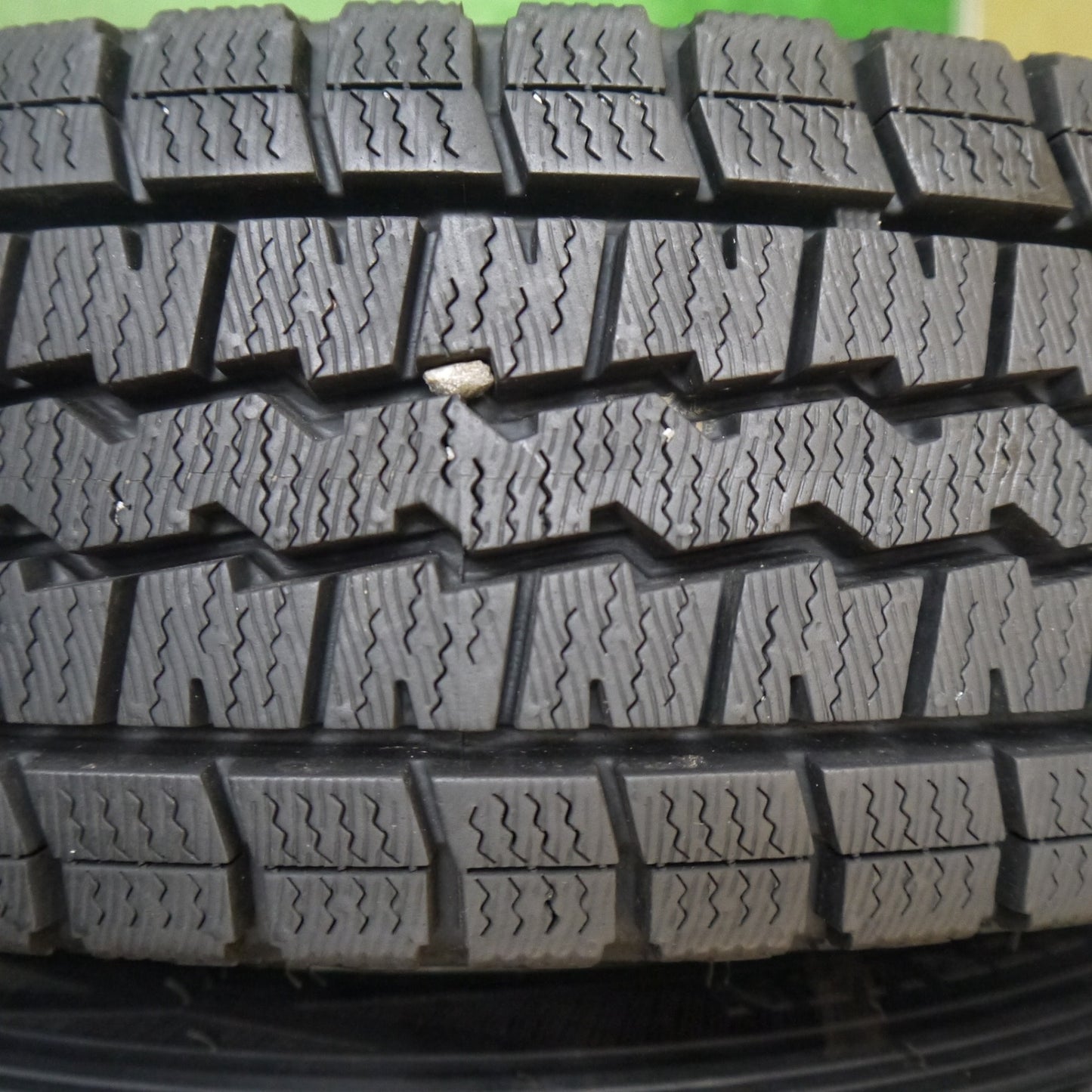 バリ溝！23年！キレイ！9.5分以上★スタッドレス 155/80R14 88/86N ダンロップ ウインターマックス SV01 スチール ホイール 14インチ PCD100/4H★5121005Hス