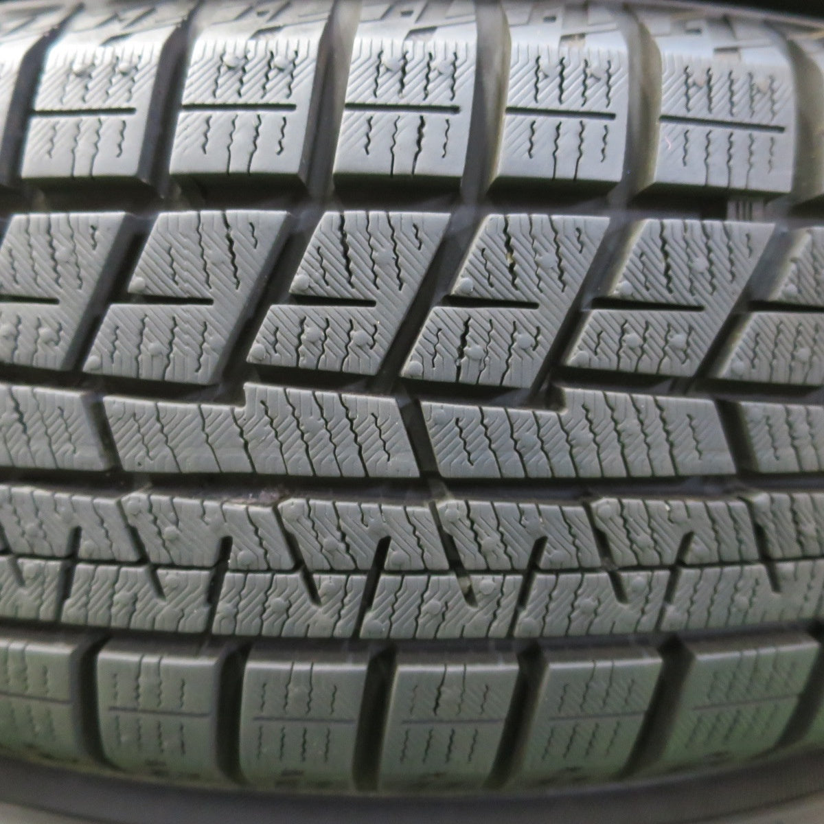 バリ溝！22年！キレイ！ほぼ10分★スタッドレス 155/65R14 ヨコハマ アイスガード iG60 LAUFBAHN ラウフバーン 14インチ PCD100/4H★5042301イス