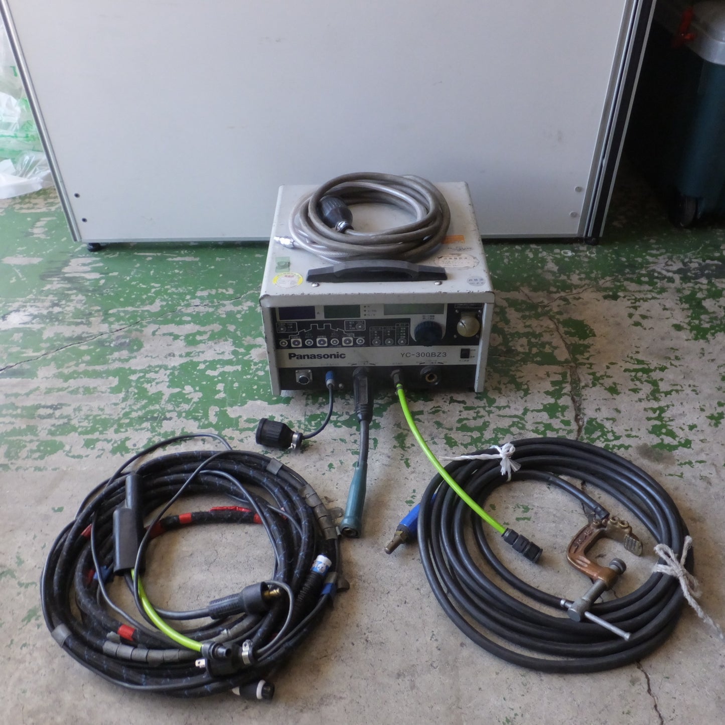 [送料無料] 付属品付き◆Panasonic インバーター 制御 直流 TIG 溶接機 YC-300BZ3 200V パナソニック 松下◆