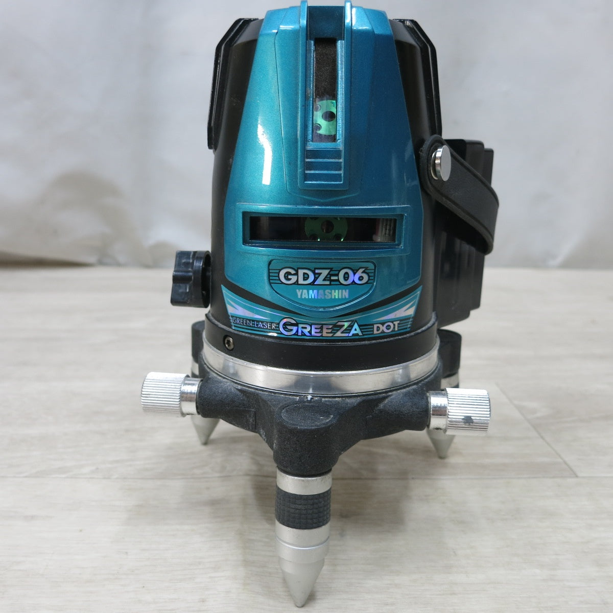 [送料無料] ◆ヤマシン GREEZA DOT ドット グリーン レーザー 墨出し器 GDZ-06 BBR-GDZ 受光器 ケース ACアダプター バッテリー 他 山真◆