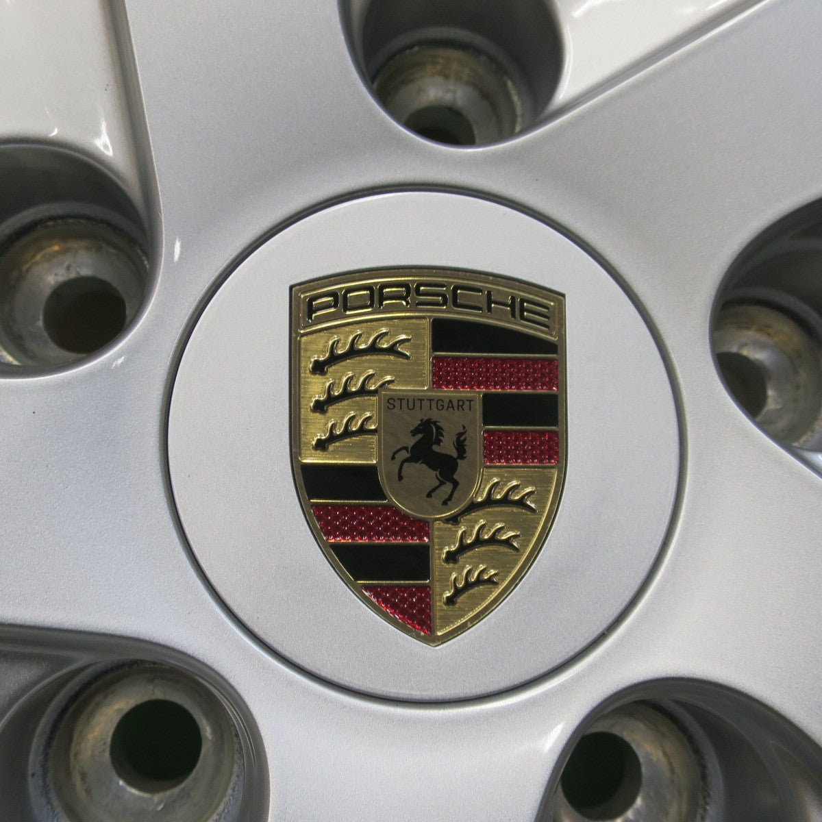 バリ溝！23年！キレイ！9.5分★ポルシェ タイカン 純正 225/55R19 275/45R19 ミシュラン パイロットスポーツ4 19インチ PCD130/5H★6022507イノ