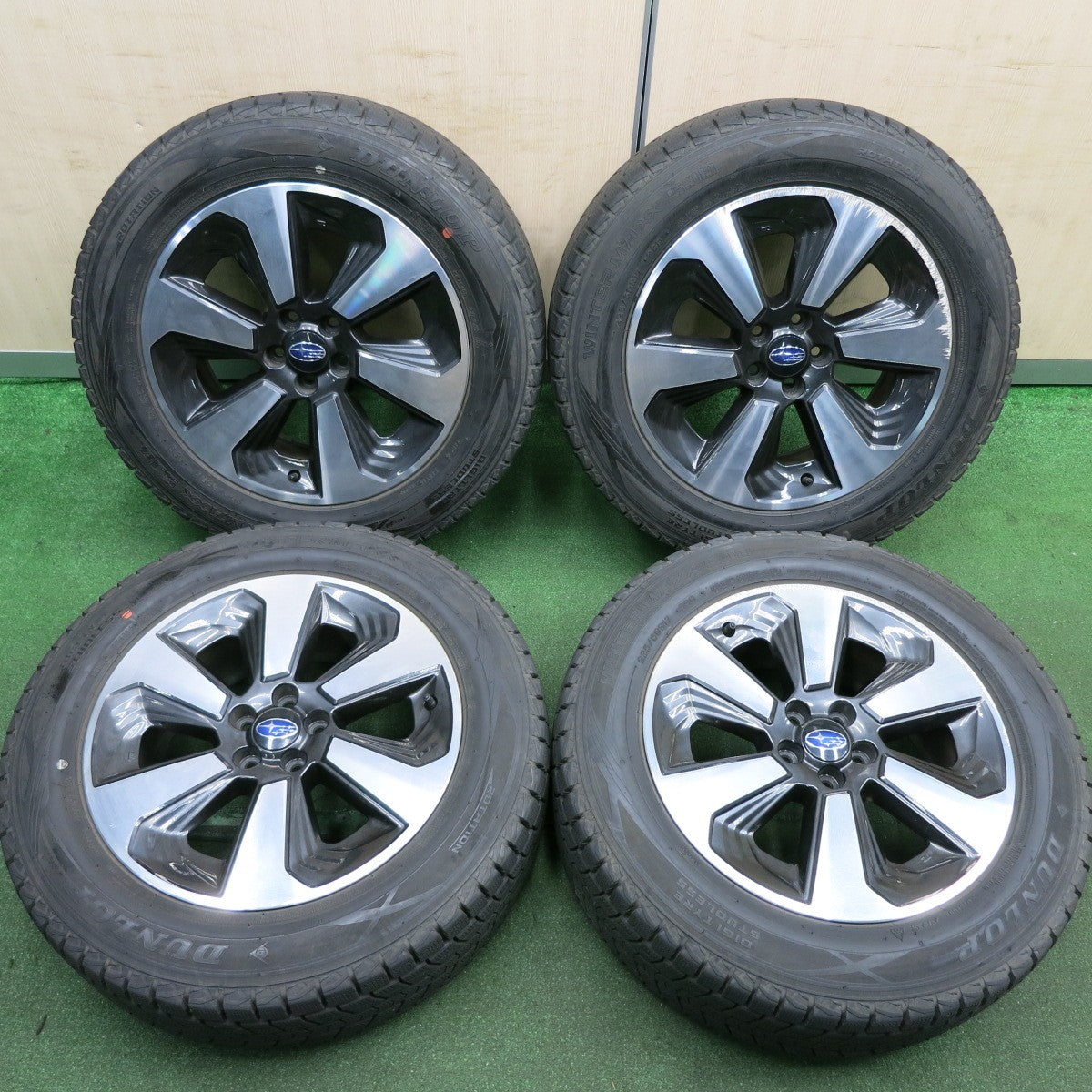 *送料無料* バリ溝！9分★スバル フォレスター 純正 225/60R17 スタッドレス ダンロップ ウインターマックス SJ8 17インチ PCD100/5H★4051706HAス