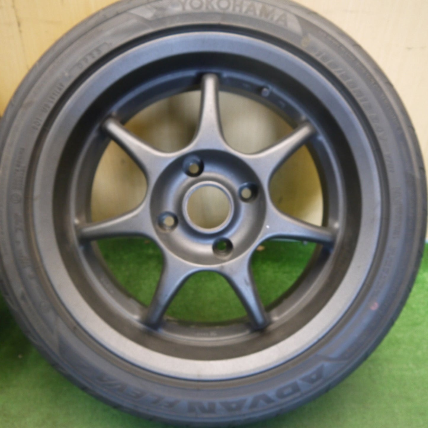 バリ溝！25年！9.5分！2本◎195/50R16 ヨコハマ アドバン FLEVA V701 ENKEI Racing S エンケイ レーシング 16インチ PCD114.3/4H◎6061203Hノ