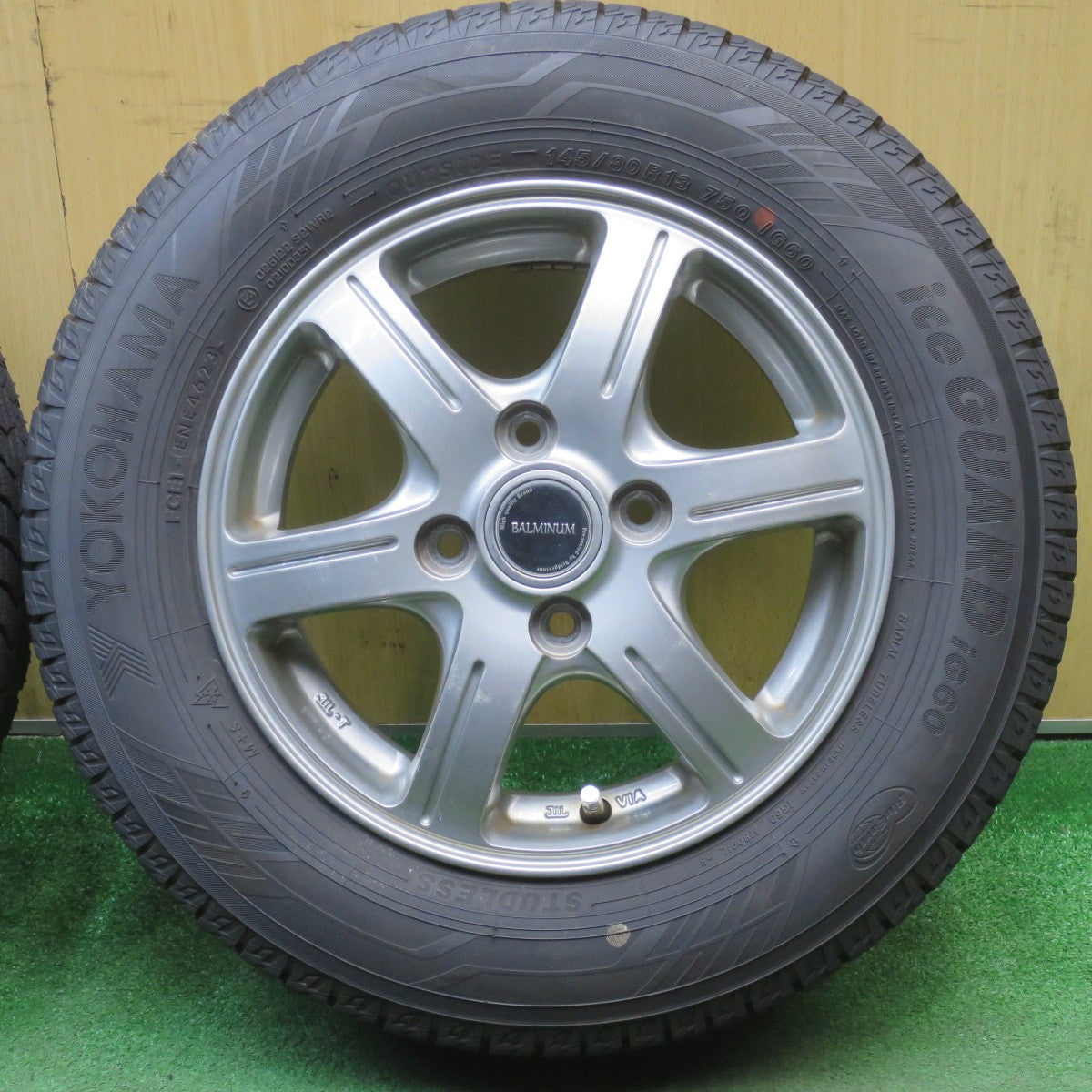 バリ溝！23年！9.5分以上★スタッドレス 145/80R13 ヨコハマ アイスガード iG60 BALMINUM GR6 バルミナ 13インチ PCD100/4H★6041301NJス