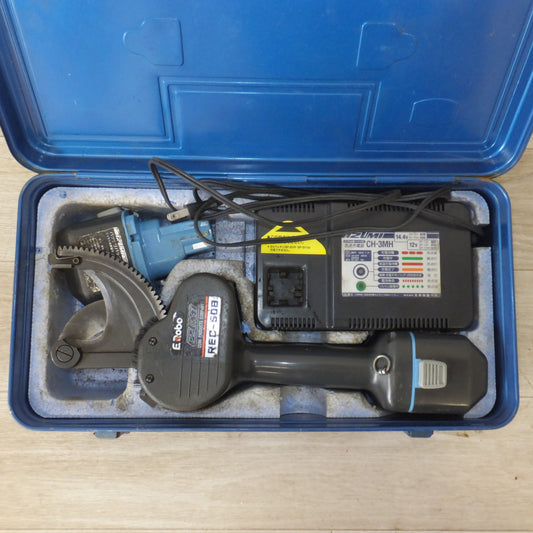 [送料無料] ジャンク★泉精器 IZUMI 充電式ケーブルカッター REC50B★