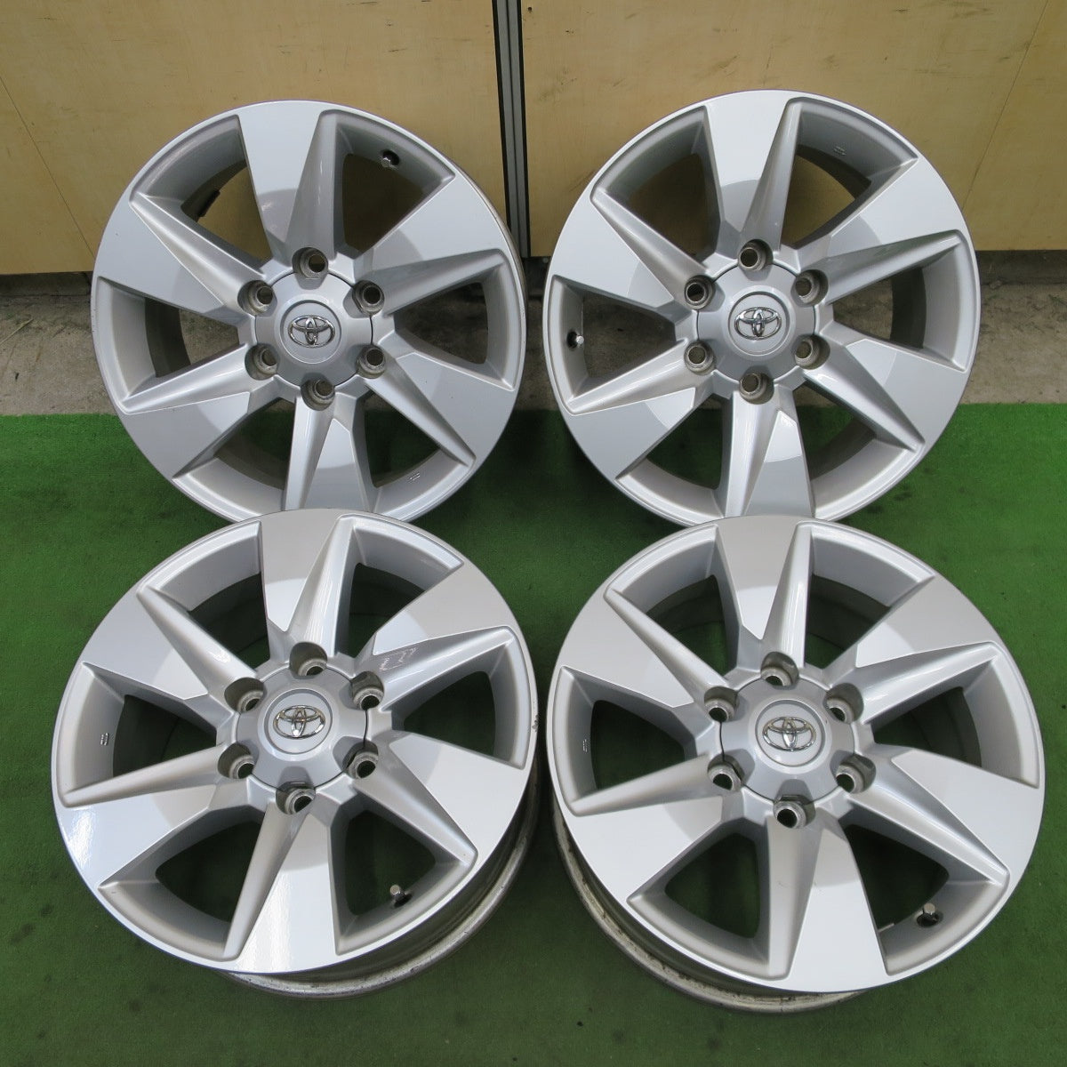 キレイ★トヨタ 150系 ランクル プラド 純正 ホイール 17インチ 17×7.5J PCD139.7/6H★6051903NGホ