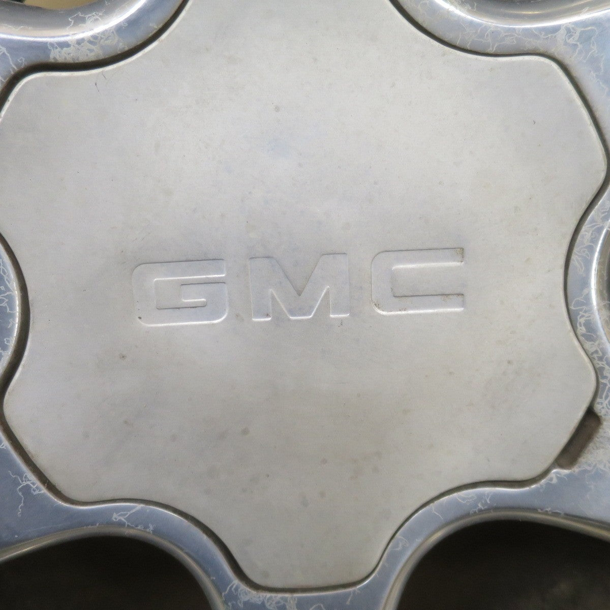 4本価格★GMC ユーコンデナリ 純正 ホイール 17インチ 17×7.5J PCD139.7/6H★6033104ナホ
