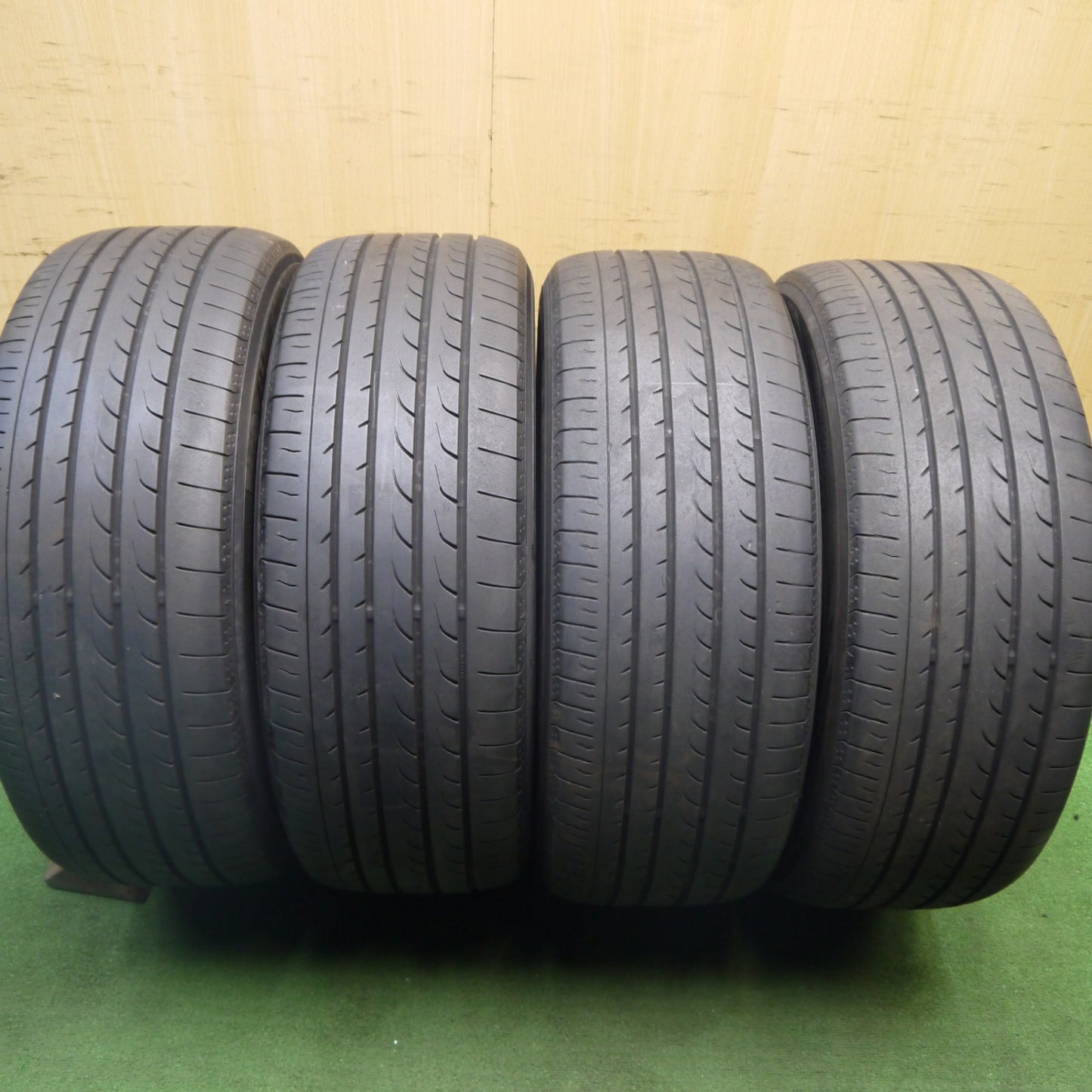 4本価格★トヨタ 20系 ヴェルファイア アルファード 純正 235/50R18 ヨコハマ ブルーアース RV-02 18インチ PCD114.3/5H★5061304Hノ