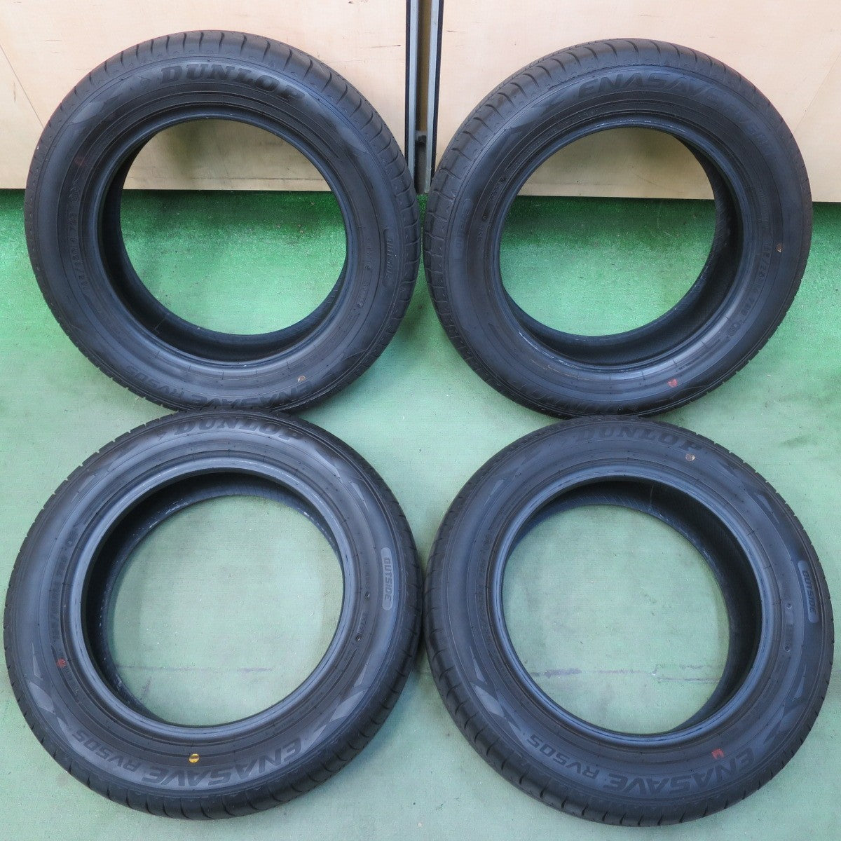 バリ溝！25年！9.5分以上★165/65R14 ダンロップ エナセーブ RV505 タイヤ 14インチ ルーミー タンク トール パッソ 等★6071404イノタ