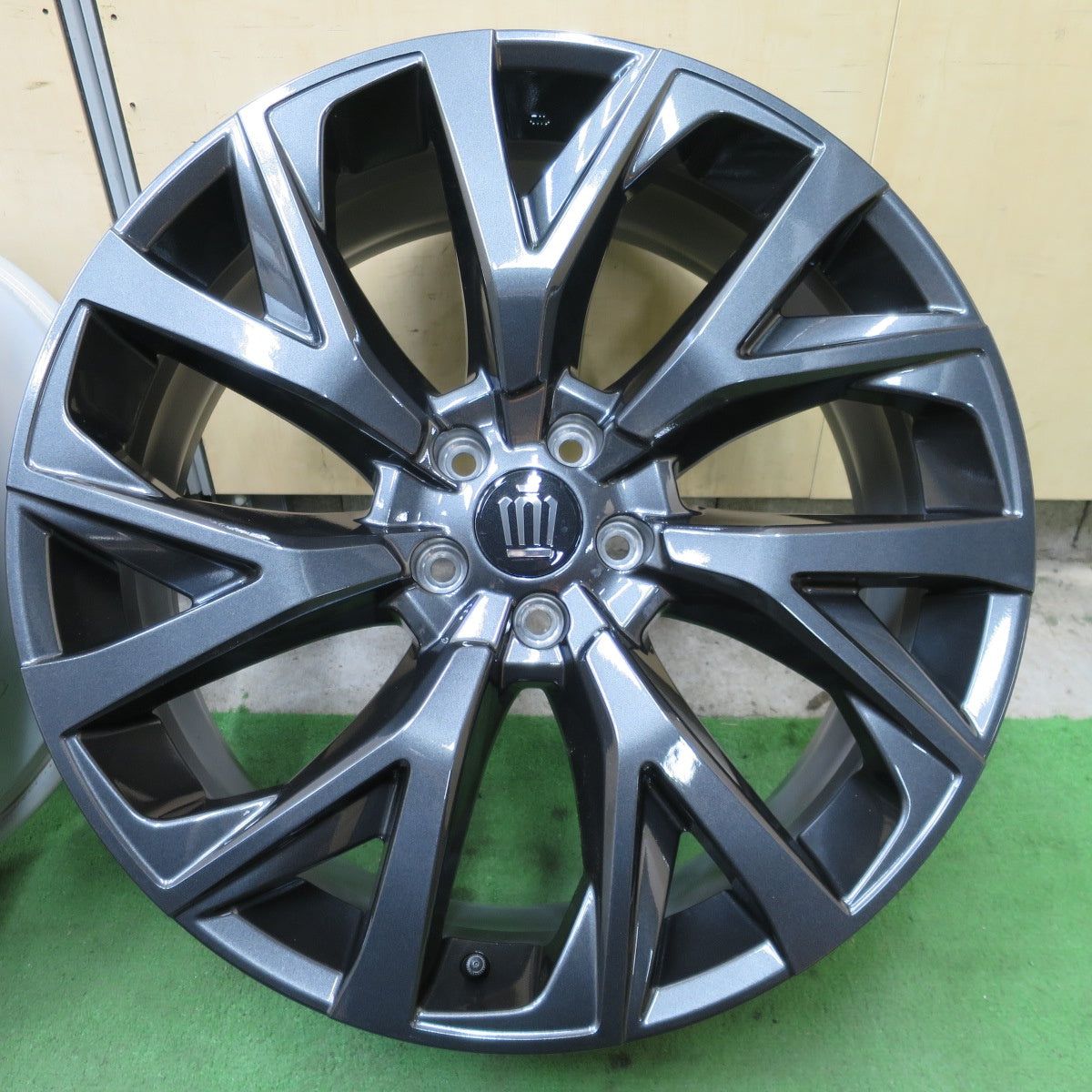 新車外し★トヨタ クラウン エステート Z 純正 ホイール 21インチ 21×8.5J PCD114.3/5H★6061205NGホ