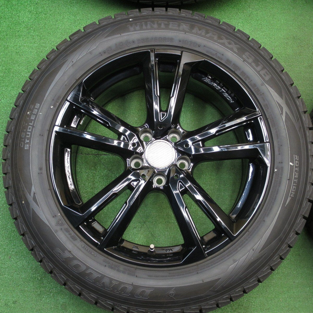 タイヤほぼ未使用！21年！キレイ★アウディ Q5 等 EUROTECH GAYA SOLI 235/60R18 スタッドレス ダンロップ ウインターマックス SJ8 ユーロテック ガヤ ソリ PCD112/5H★5040101KKス