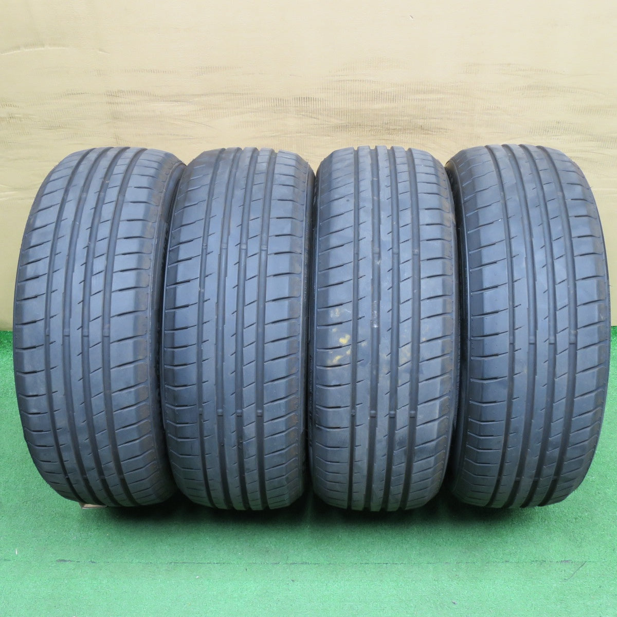 バリ溝！26年！9.5分以上★215/55R17 ミレバー スポーツマクロ MA349 MILEVER SPORT macro タイヤ 17インチ クラウン オデッセイ 等★6061503NKノタ