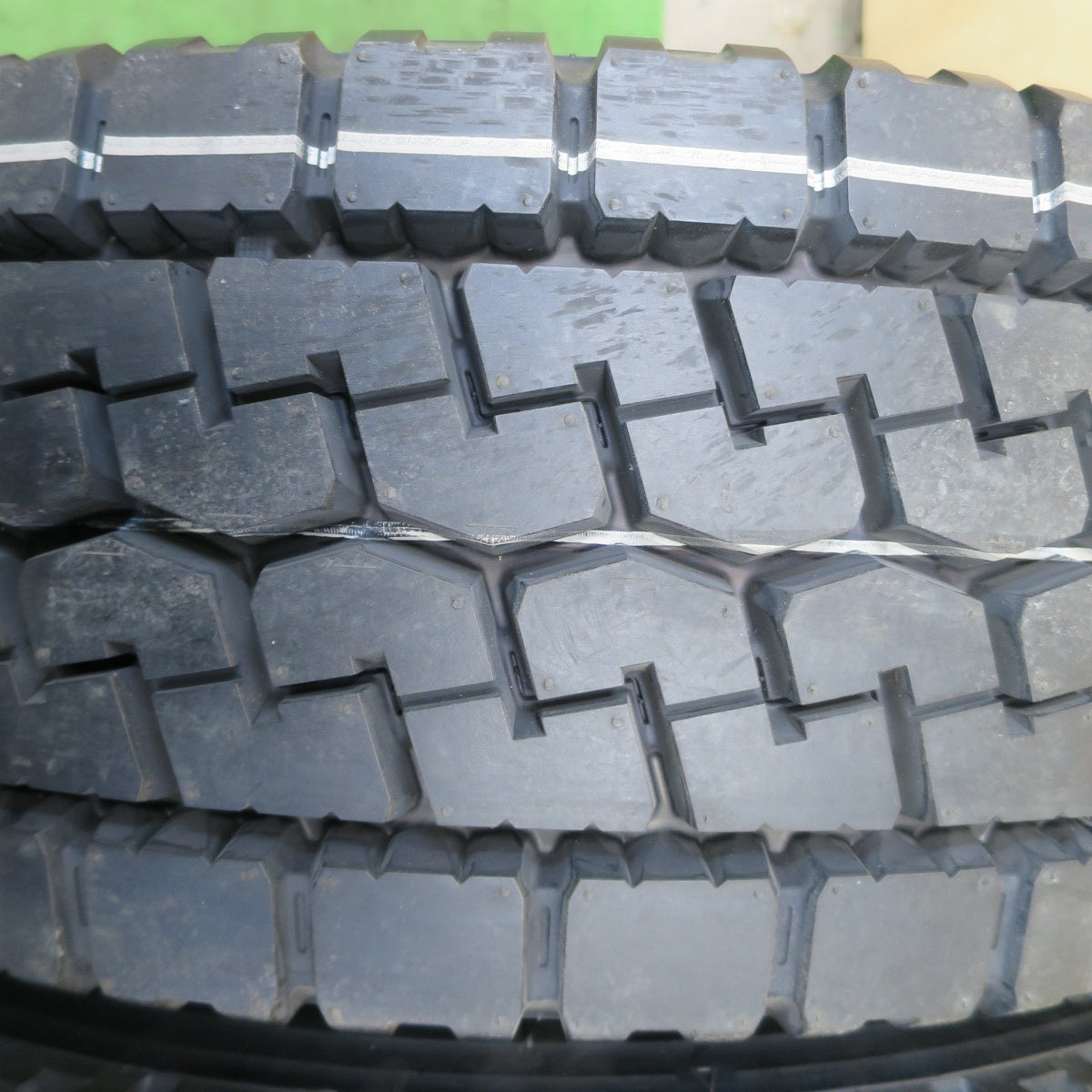 ほぼ未使用！25年！2本★トラック タイヤ 245/70R19.5 136/134J トーヨー M626 ミックス オールシーズン 19.5インチ★6021002ナスタ