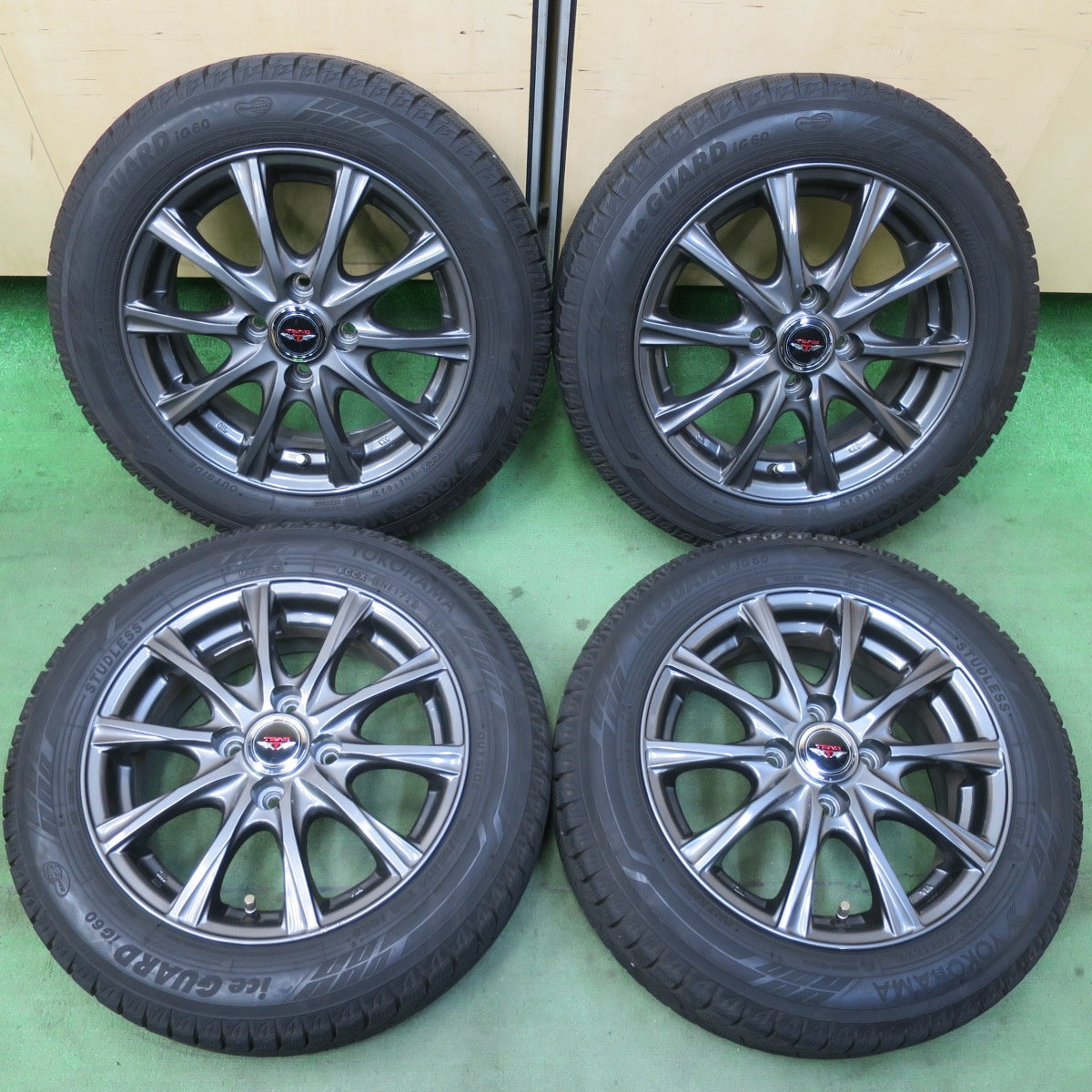 バリ溝！22年！キレイ！9分★スタッドレス 165/65R14 ヨコハマ アイスガード iG60 TEAD テッド 14インチ PCD100/4H★5122910イス