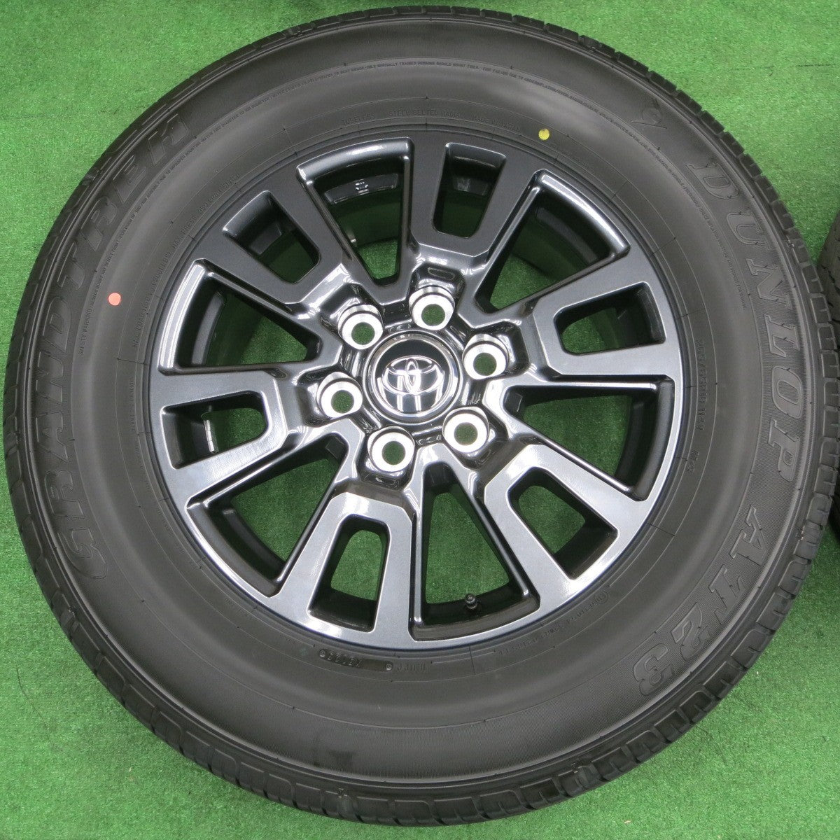 新車外し！25年★トヨタ ランクル 250 VX 純正 265/65R18 ダンロップ グラントレック AT23 18インチ PCD139.7/6H★6020802NKノ