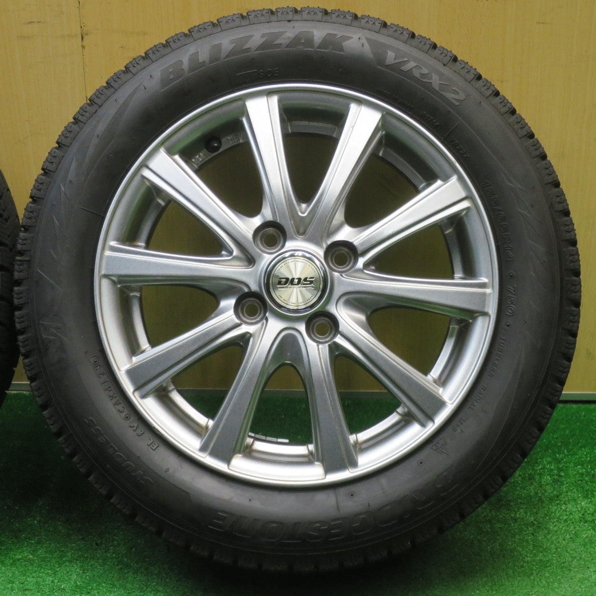 バリ溝！23年！9.5分★スタッドレス 155/65R14 ブリヂストン ブリザック VRX2 D.O.S. DOS 14インチ PCD100/4H★5110408NJス