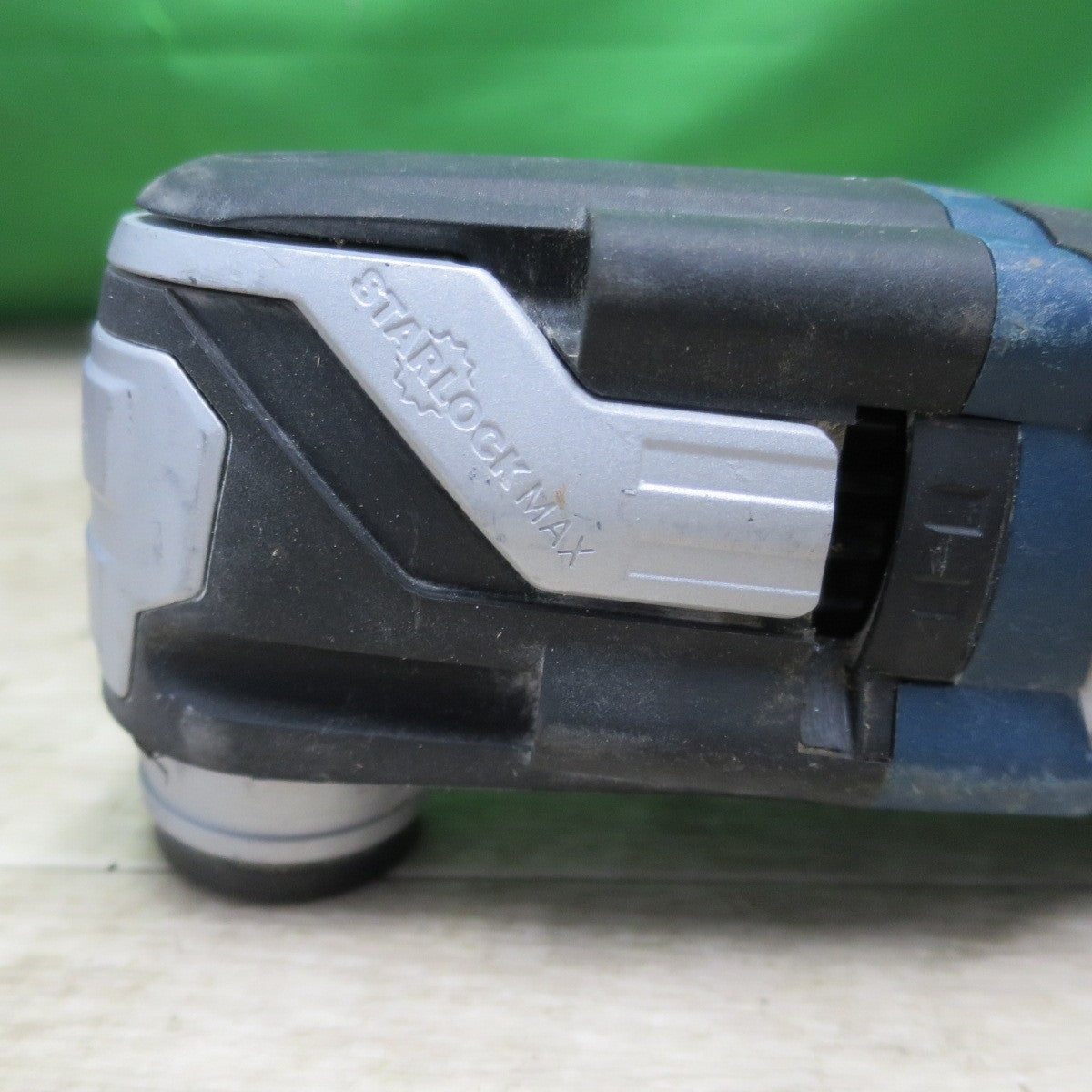 [送料無料] ☆ボッシュ マルチ ツール 100V GMF50-36 ケース付き カットソー 切断 研磨 BOSCH 電動 工具☆