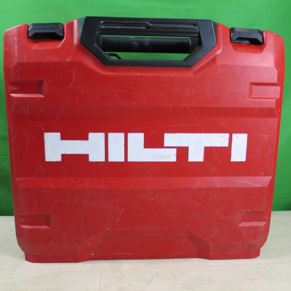 [送料無料] バッテリー2個付き☆HILTI ヒルティ インパクトドライバー SID 4-A22 電動 工具 充電式 DIY コードレス  ②☆