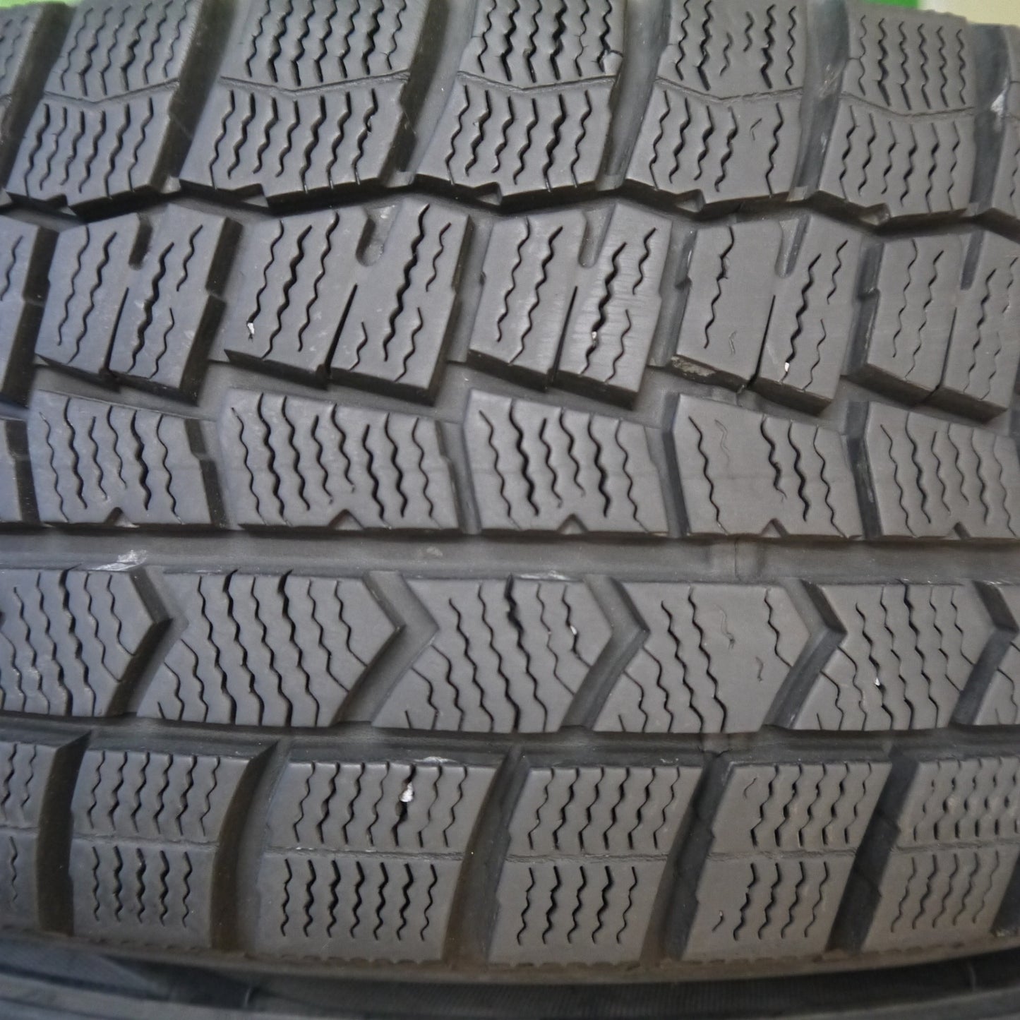 バリ溝！キレイ！8.5分★ワーゲン ポロ 純正 185/65R15 スタッドレス ダンロップ ウインターマックス WM02 15インチ PCD100/5H★5102906Hス