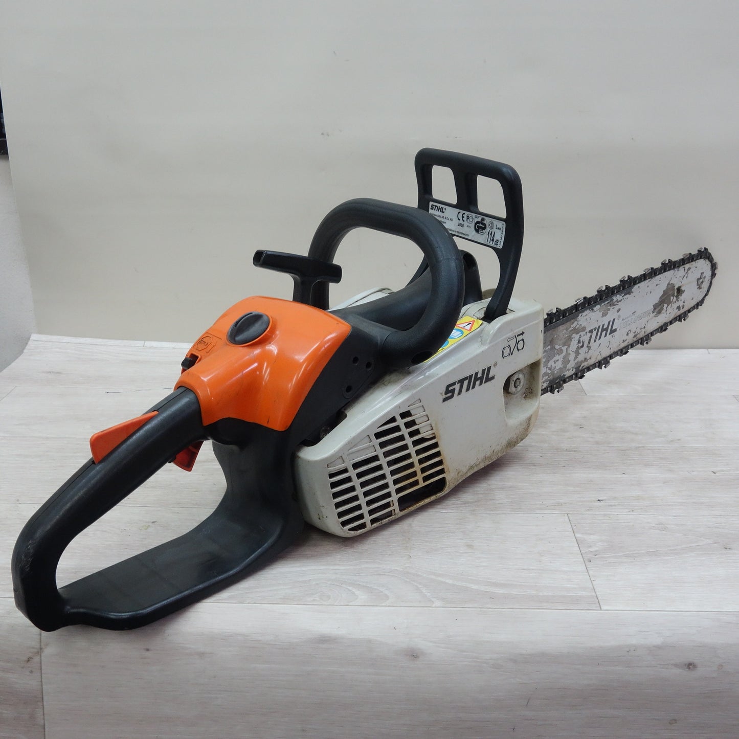 [送料無料] ☆スチール STIHL エンジン チェーンソー MS192C チェンソー 切断機 電動 工具 ジャンク☆