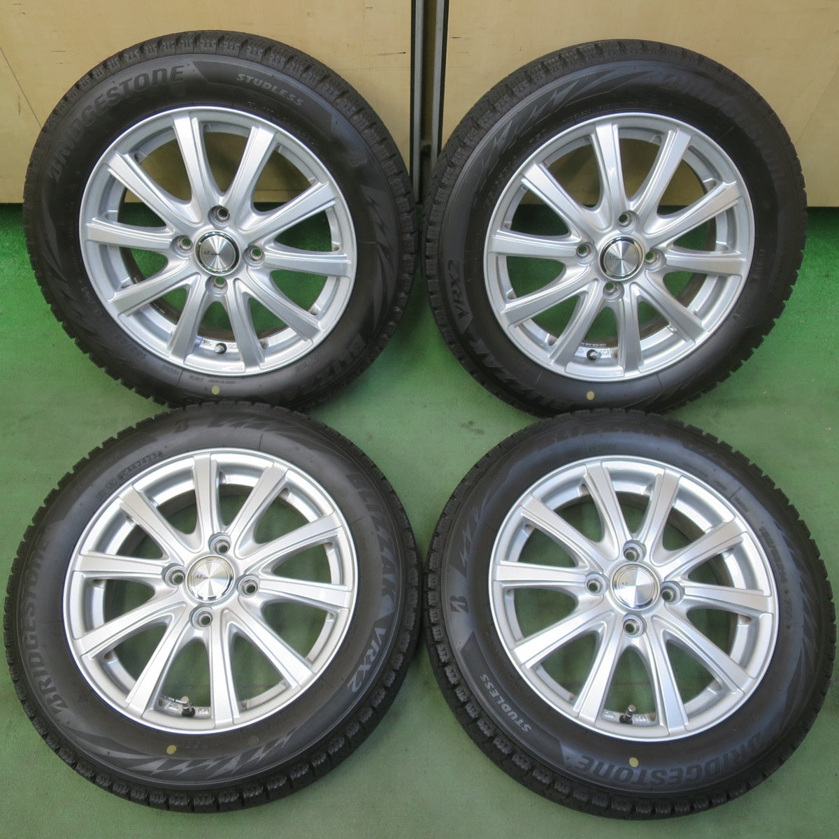 バリ溝！23年！キレイ！9分◎スタッドレス 155/65R14 ブリヂストン ブリザック VRX2 AZ Sports AZスポーツ 14インチ PCD100/4H◎6081910イス