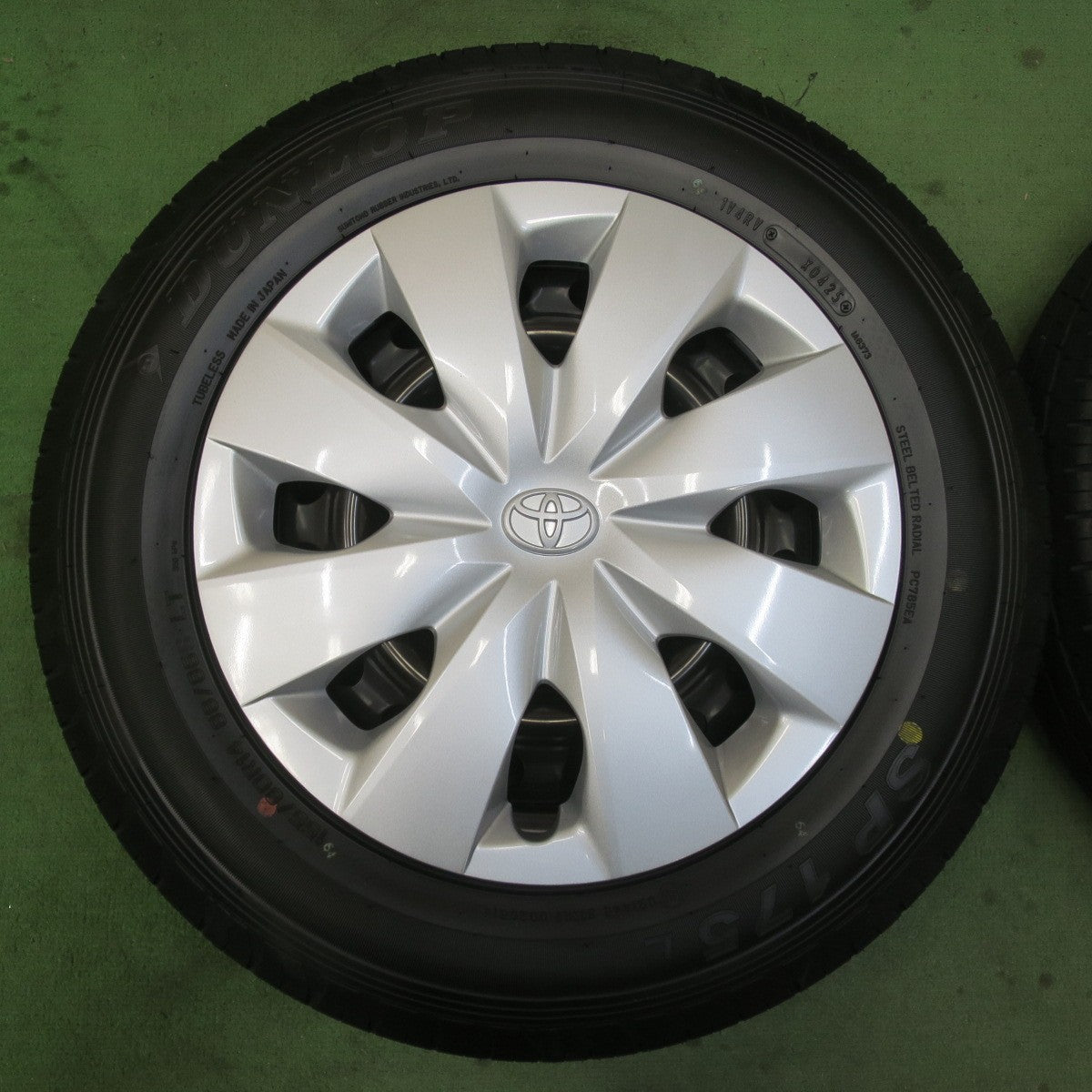 新車外し！25年★トヨタ プロボックス 純正 スチール 155/80R14 88/86S ダンロップ SP175L 14インチ PCD100/4H★6021303イノ