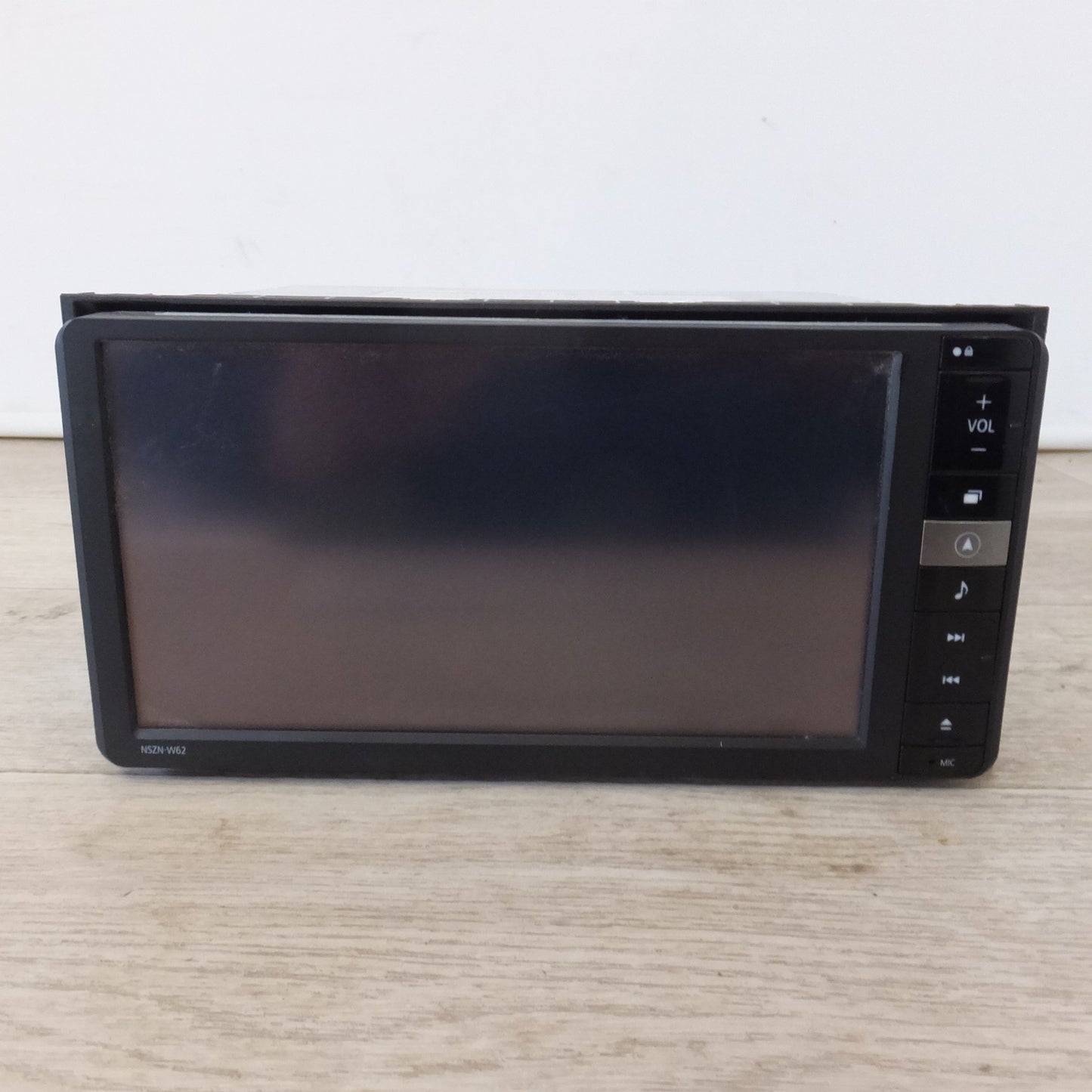 [送料無料] ★パナソニック製 ダイハツ 純正 メモリーナビゲーション NSZN-W62 08545-K9074(36)★