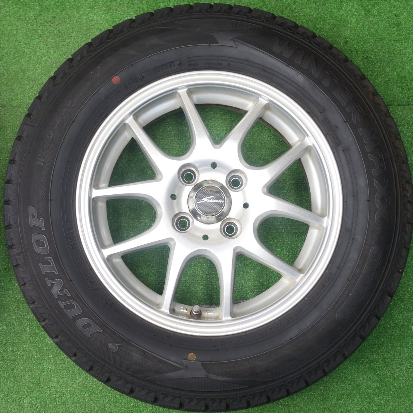 バリ溝！9.5分★スタッドレス 185/70R14 ダンロップ ウインターマックス WM02 Schneider シュナイダー 14インチ PCD100/4H★6021202KTス