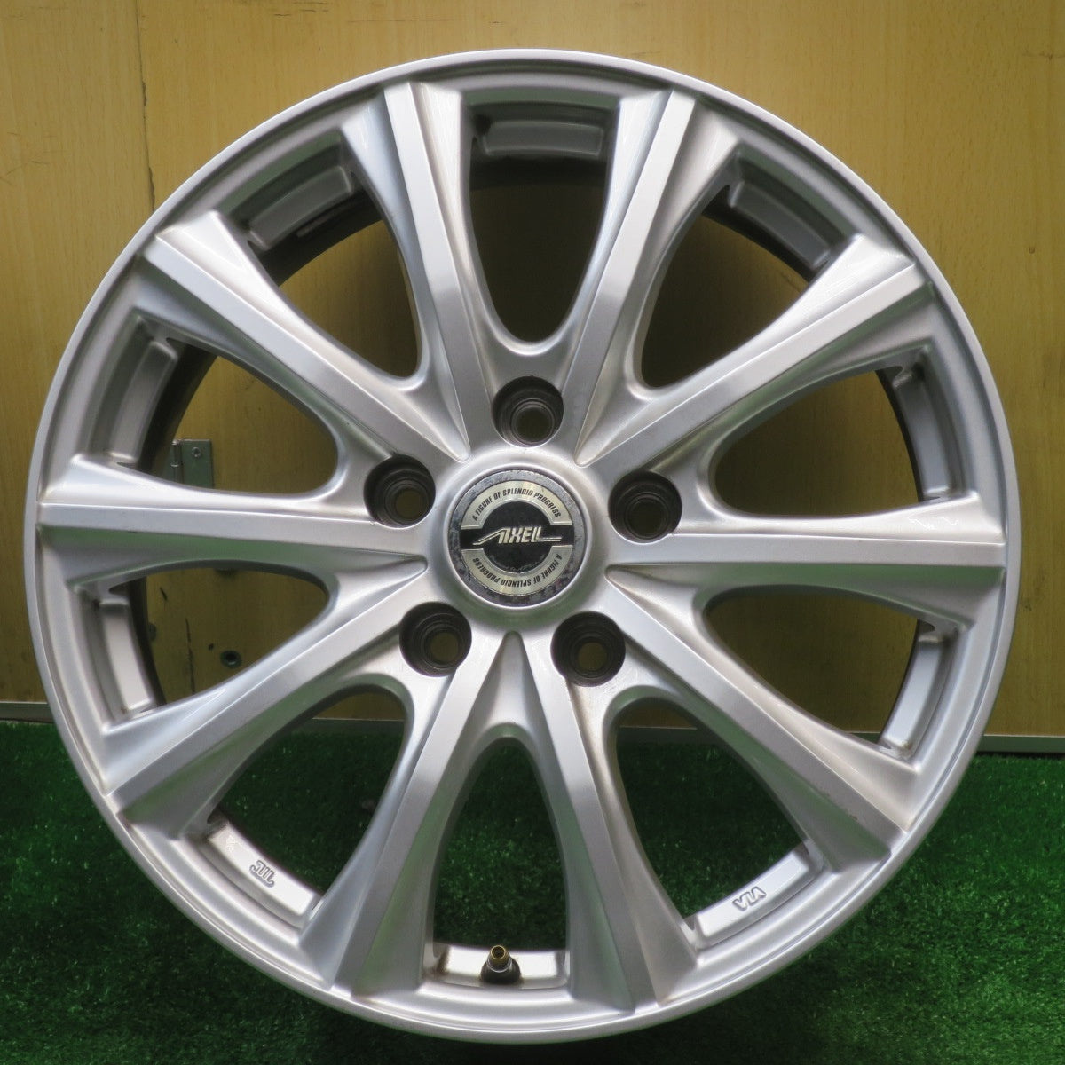 4本価格★AXEL weds アクセル ウェッズ 16インチ ホイール 16×6.5J PCD114.3/5H★5110103NJホ